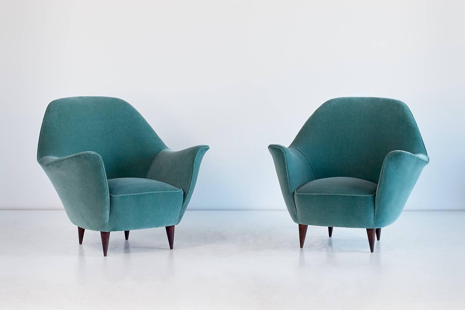 Mid-20th Century Pair of Ico Parisi Armchairs in Green Dedar Velvet