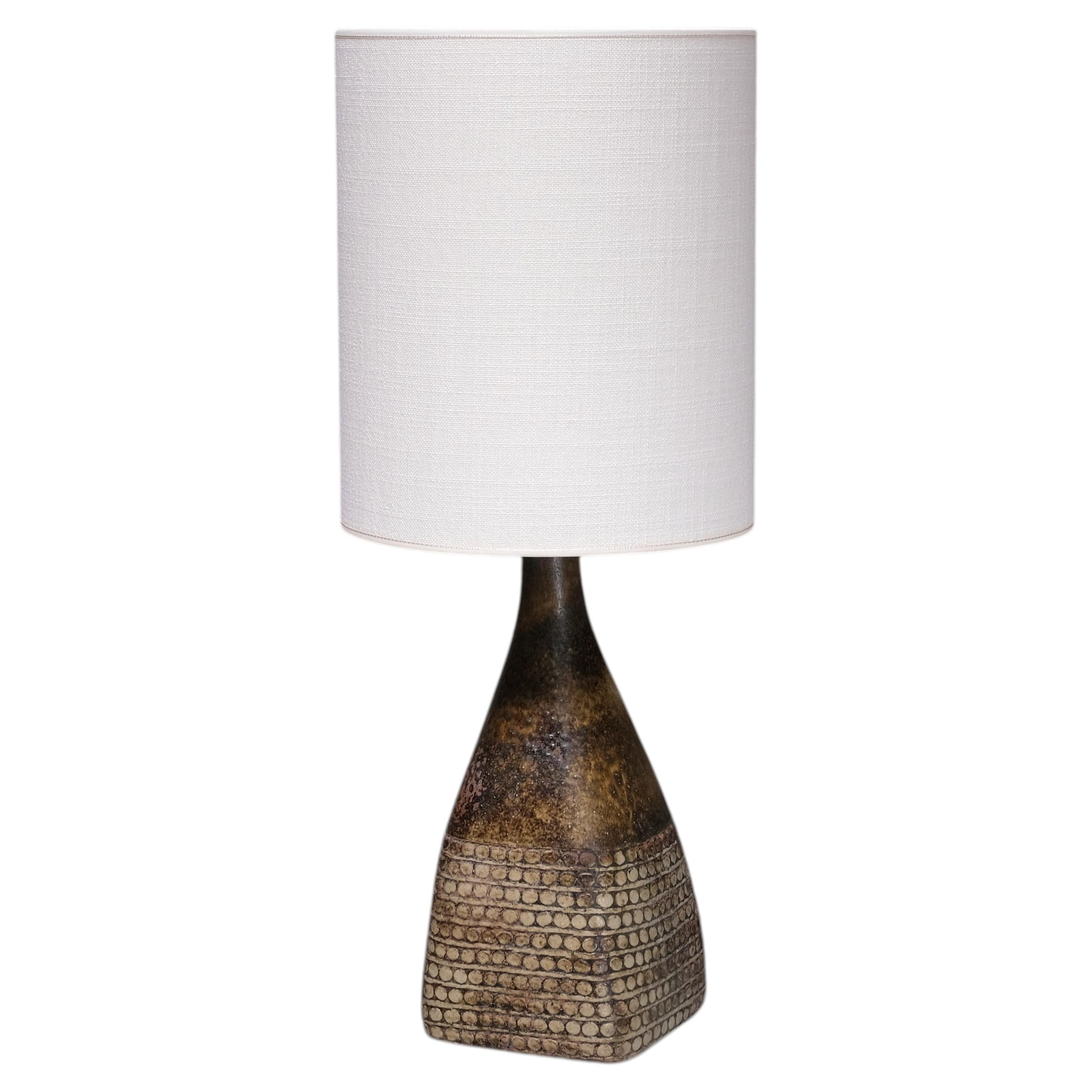 Stig Lindberg Textured Stoneware Table Lamp, Studiohanden Gustavsberg, 1950s For Sale
