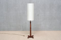 Lampadaire attribué à Charles Dudouyt, en chêne tourné, France, années 1950