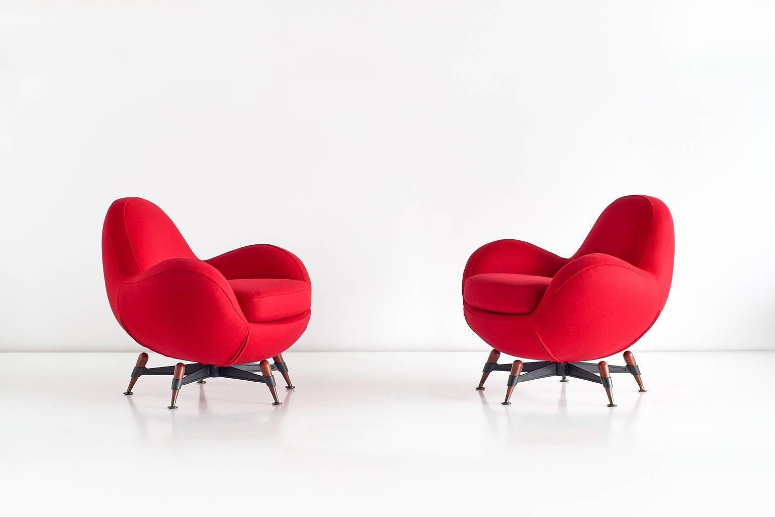 Space Age Pair of Rito Valla 'Mercury' Lounge Chairs for IPE Bologna, Italy, 1963