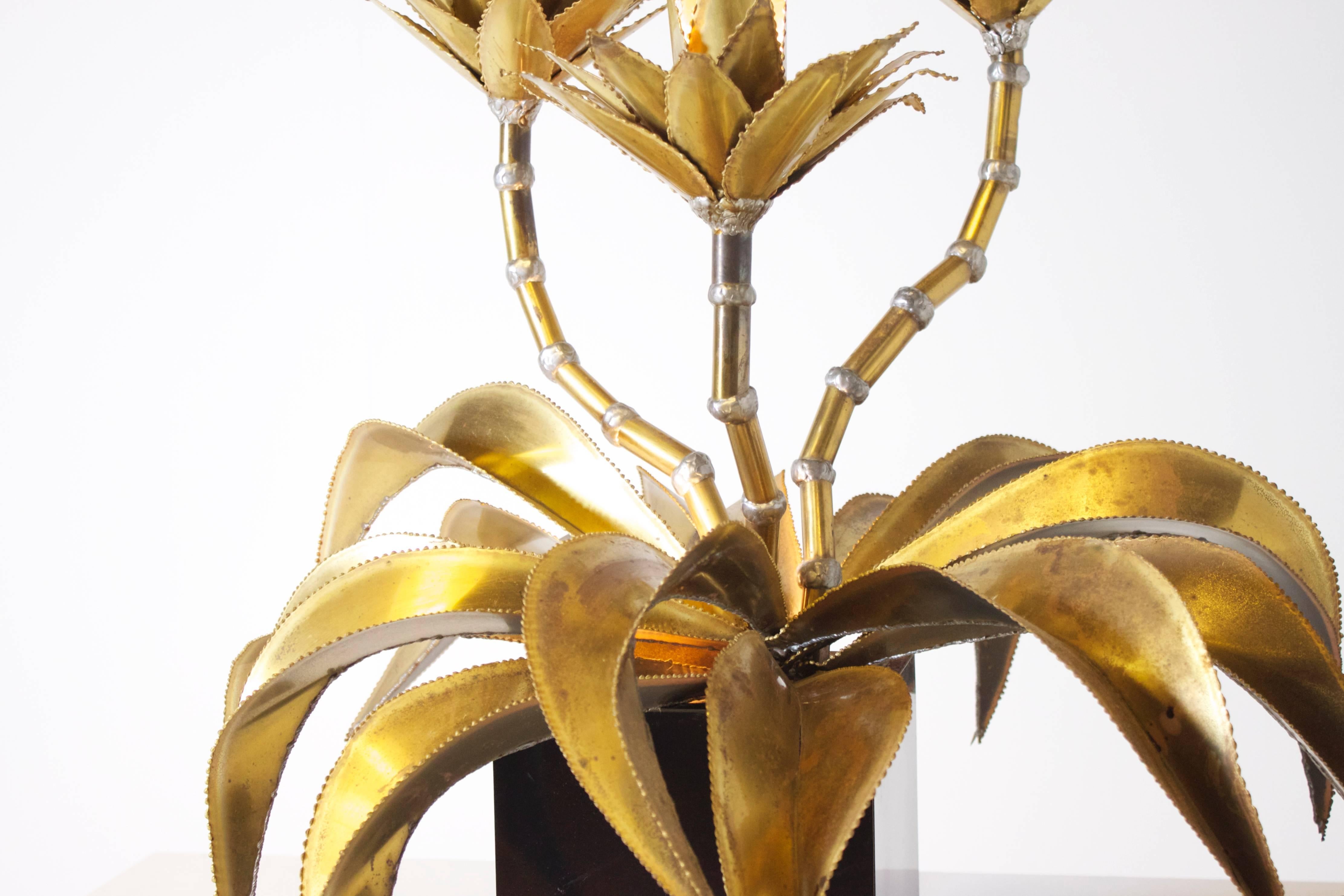 French Mid Century Hollywood Regecy Brass Maison Jansen Light Table Lamp Flower Leaves For Sale