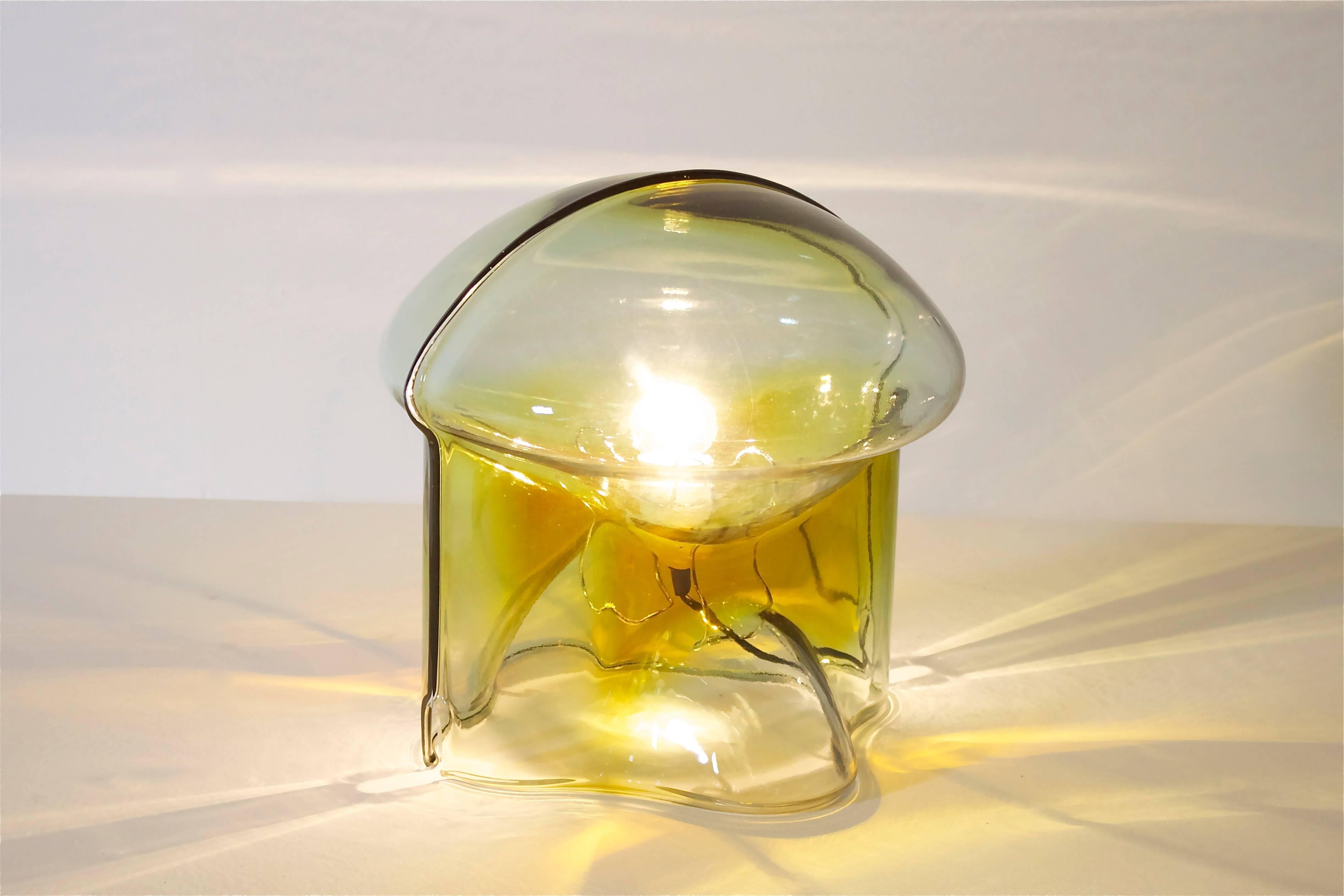 Mid-Century Modern Rare Glass Medusa Table Lamp by Umberto Riva for VeArt