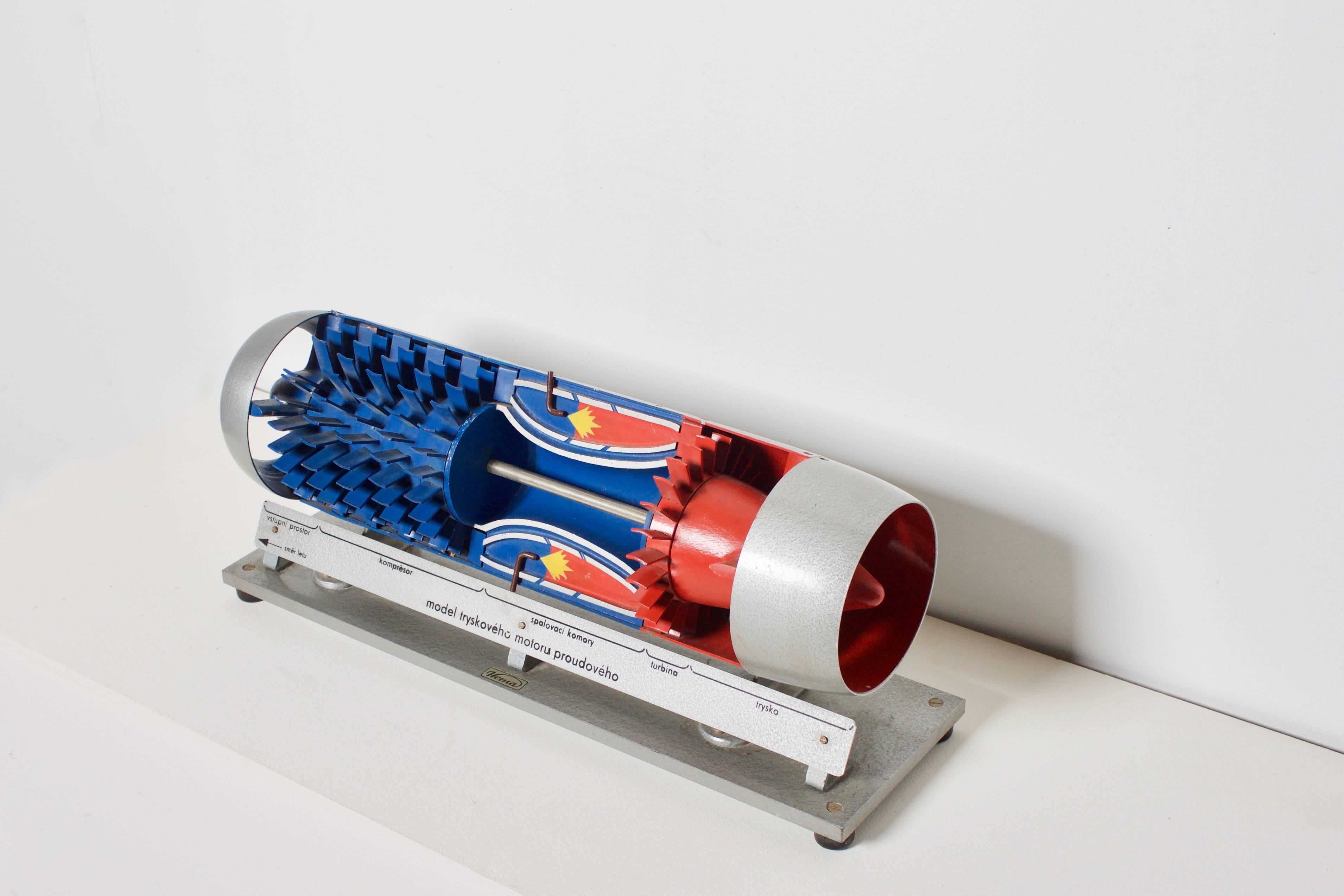 Old Russian jet engine cutaway teaching model in very good condition 

Made of solid metal, painted in grey, red and blue.

If you have any questions about our shipping options or this item please feel free to contact us.
