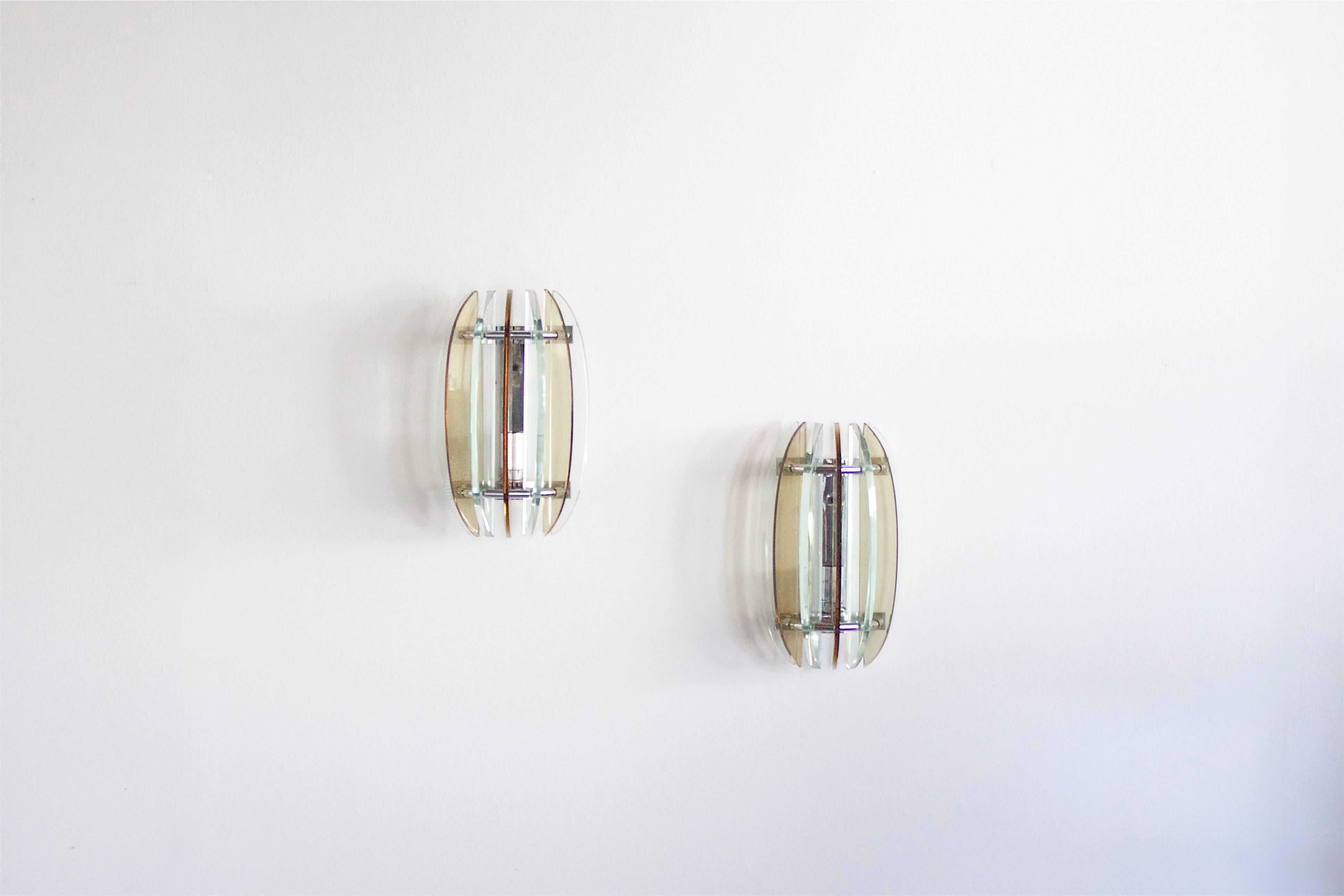 20th Century Pair of Italian Veca Sconces For Sale