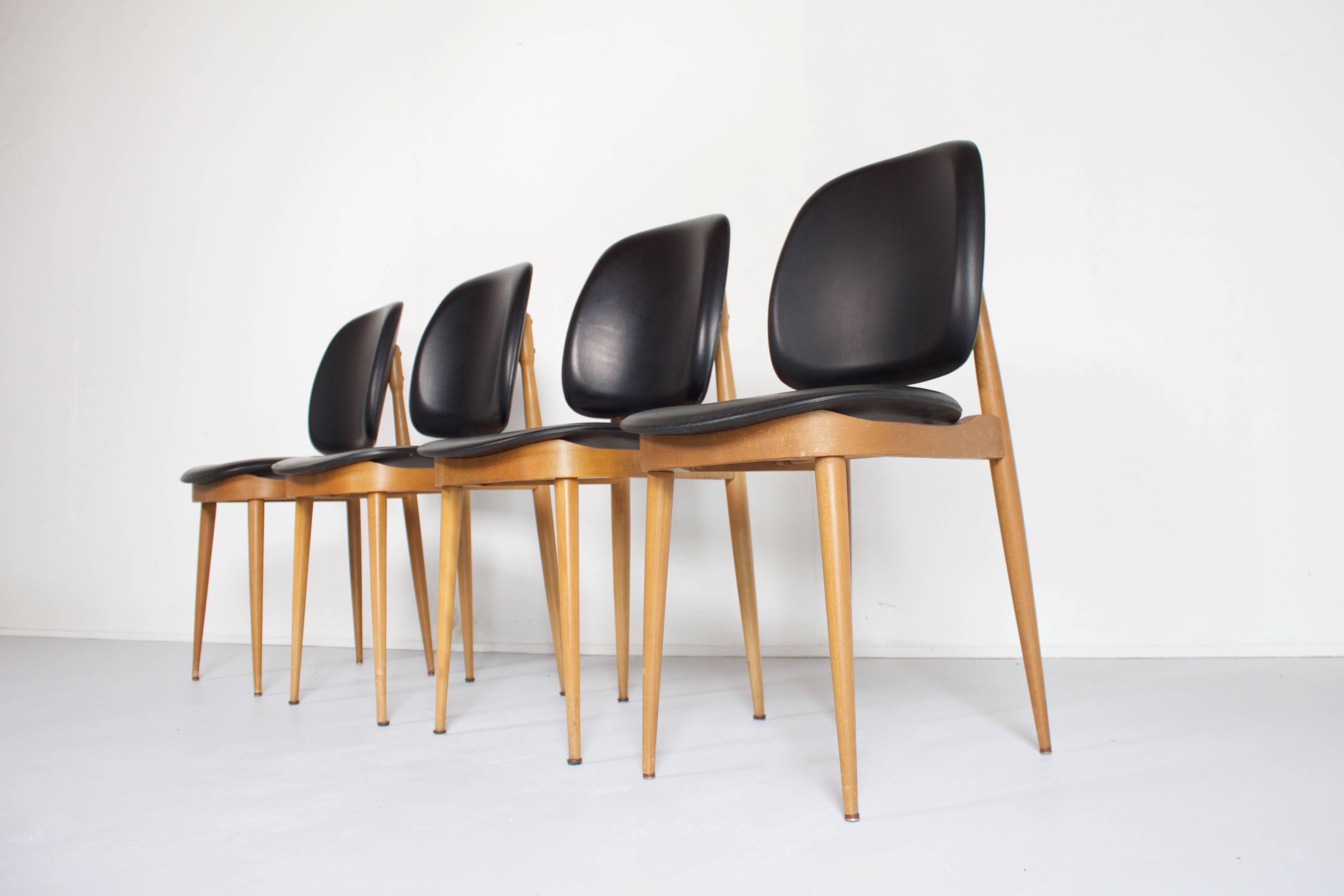 20ième siècle Ensemble de quatre chaises d'appoint en vente