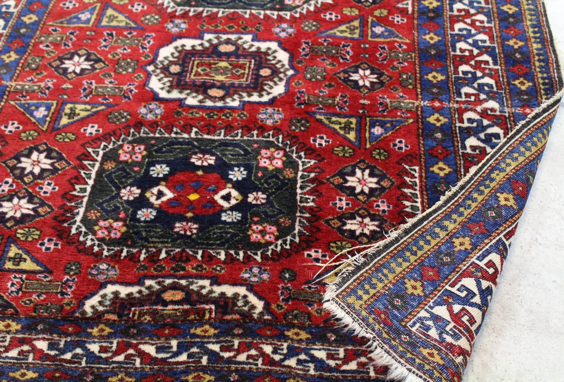 Anatolian rug from the first half of the 20th century in very good original condition.