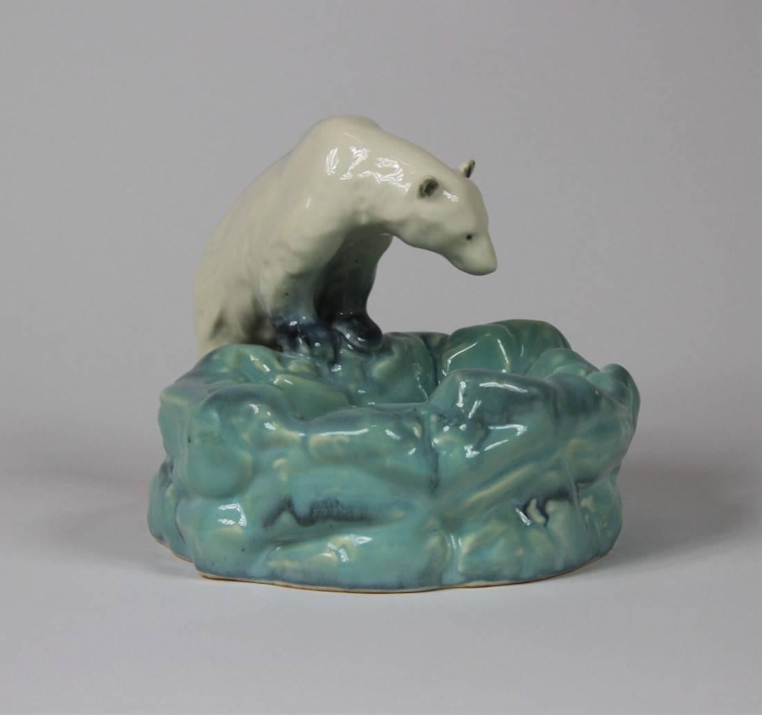 Polar bear at ice pool, a ceramic bowl manufactured by Ditmar Urbach in Czechoslovakia in the 1930s. The bowl was designed to celebrate Nora, the first polar bear in the Prague Zoo. The piece is marked ,Ditmar Urbach Made in Czechoslovakia´, it is