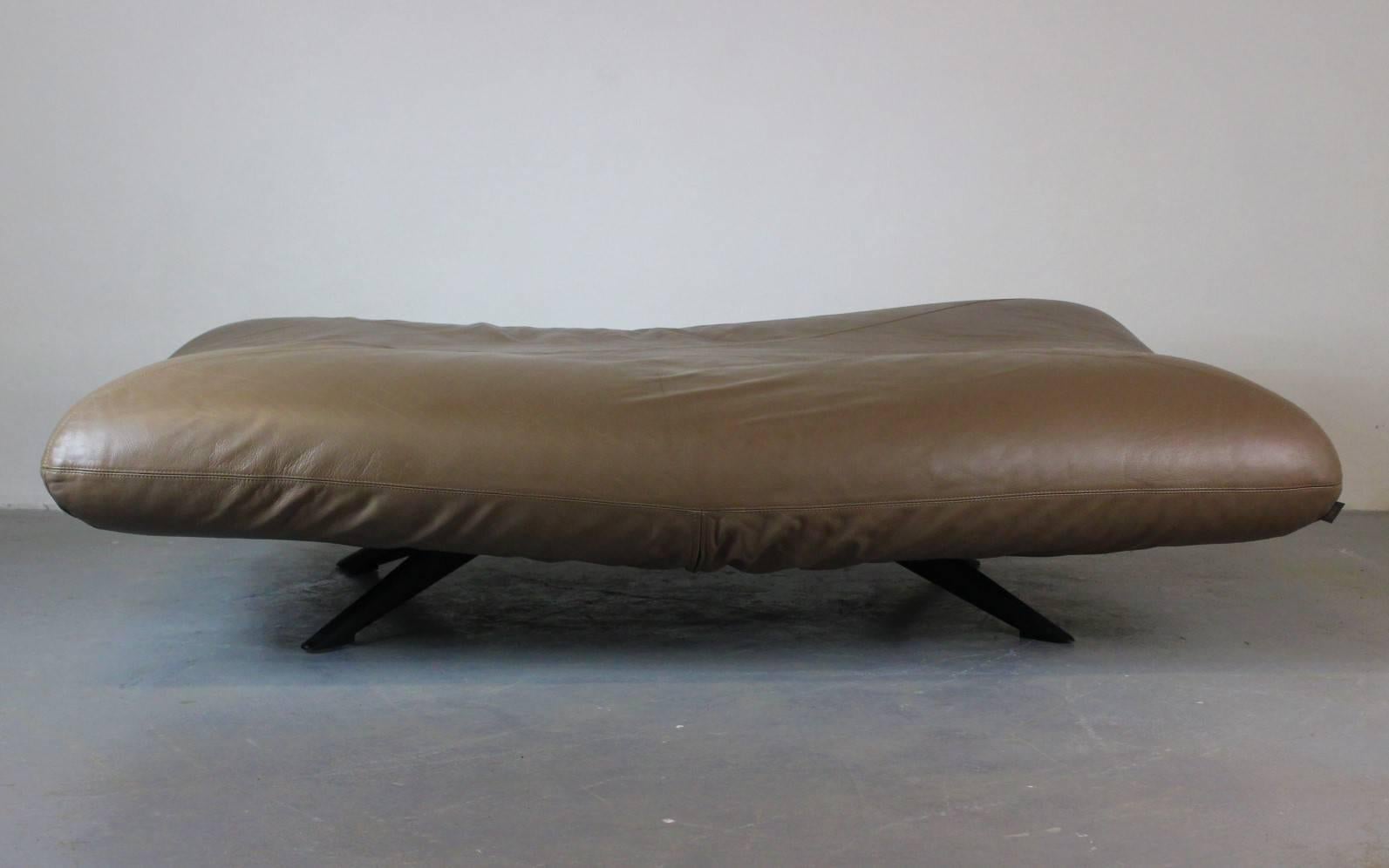20th Century Ribalta Leather Sofa, Designed by F. Ballardini and F. Forbicini, Arflex 1988