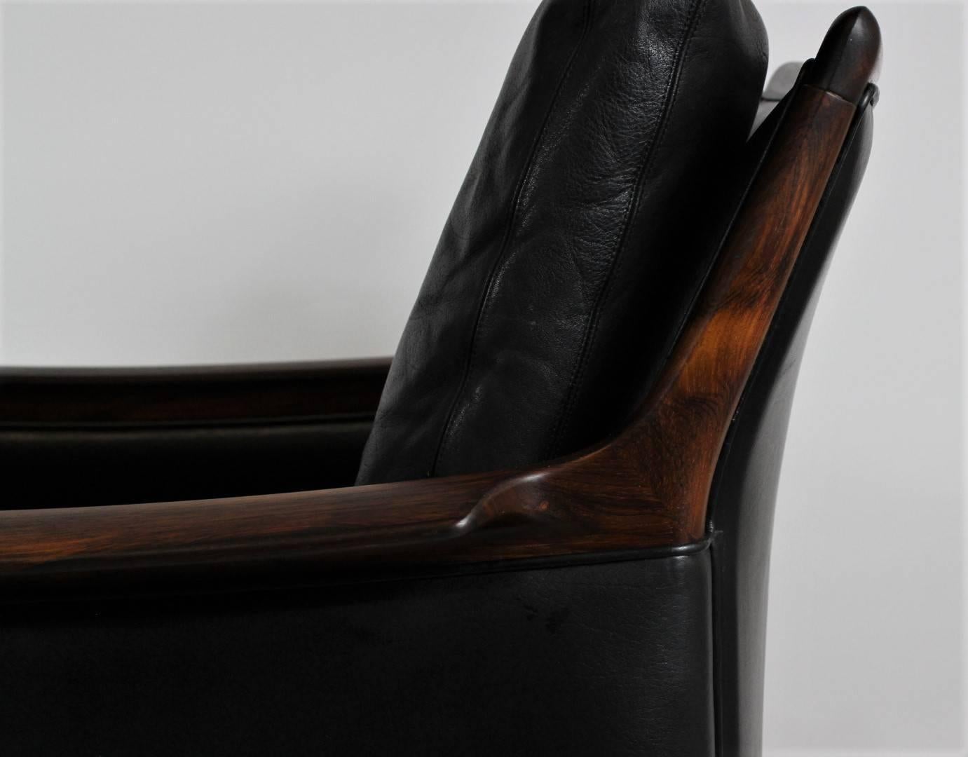 black leather club chairs