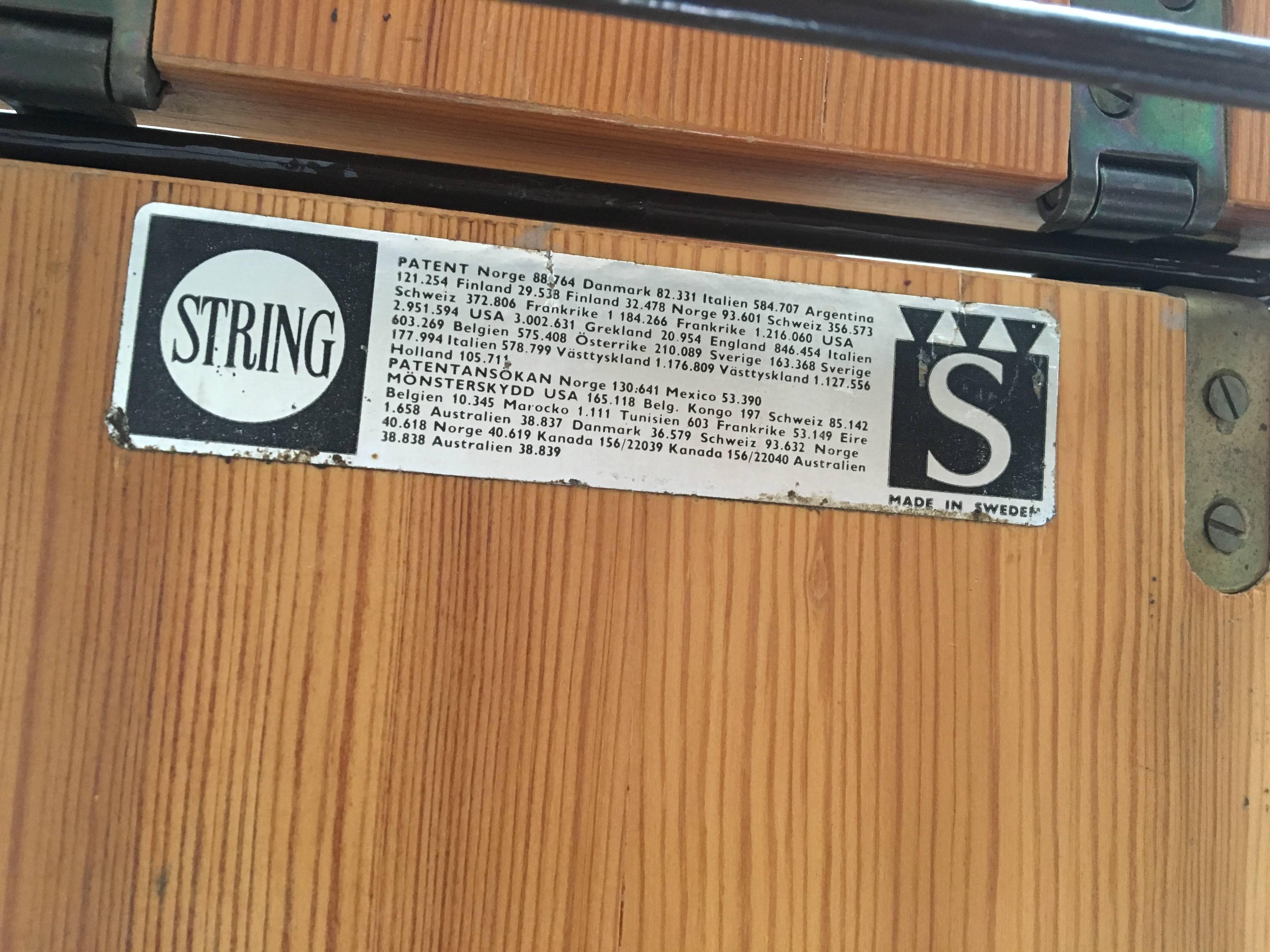 Shelving System / Wall Unit by Nisse Strinning for String Design AB Sweden, 1960 For Sale 2