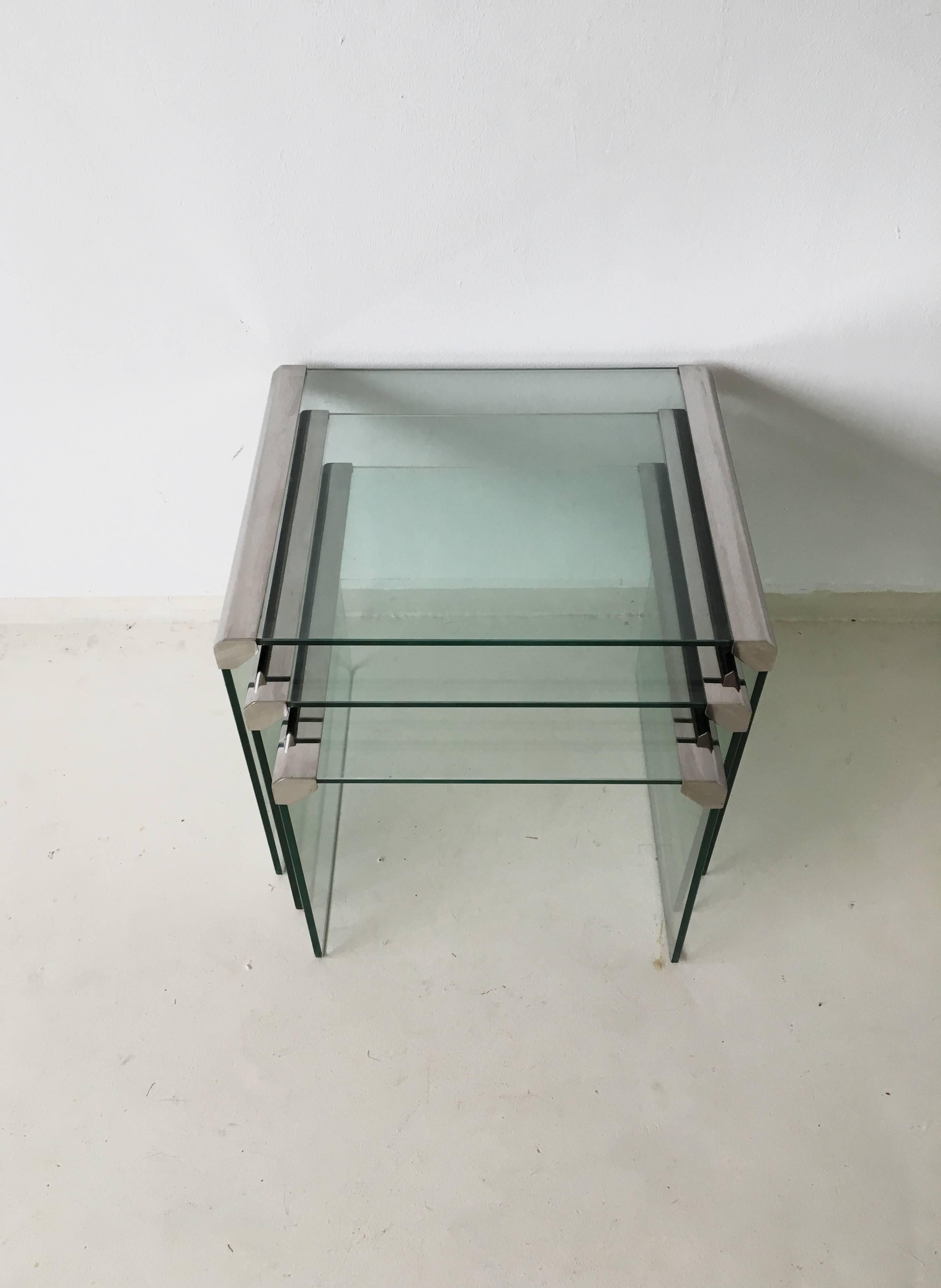 Set of Three T35 Nesting Tables from Galotti & Radice, 1975 In Excellent Condition For Sale In Schagen, NL