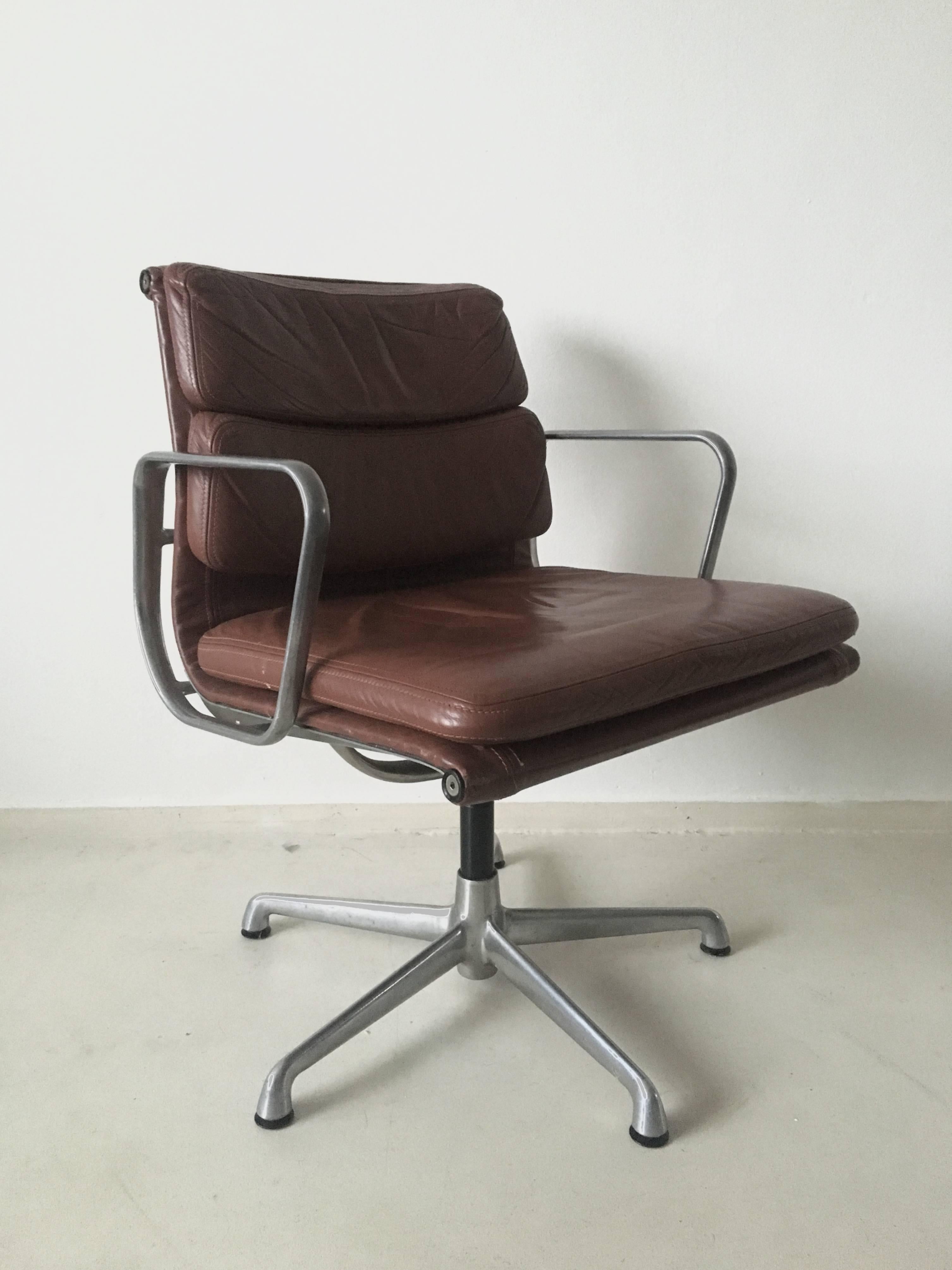 Italian Charles Eames Soft Pad Chairs EA208, for ICF Italy, 1960s (ONLY 1 LEFT)