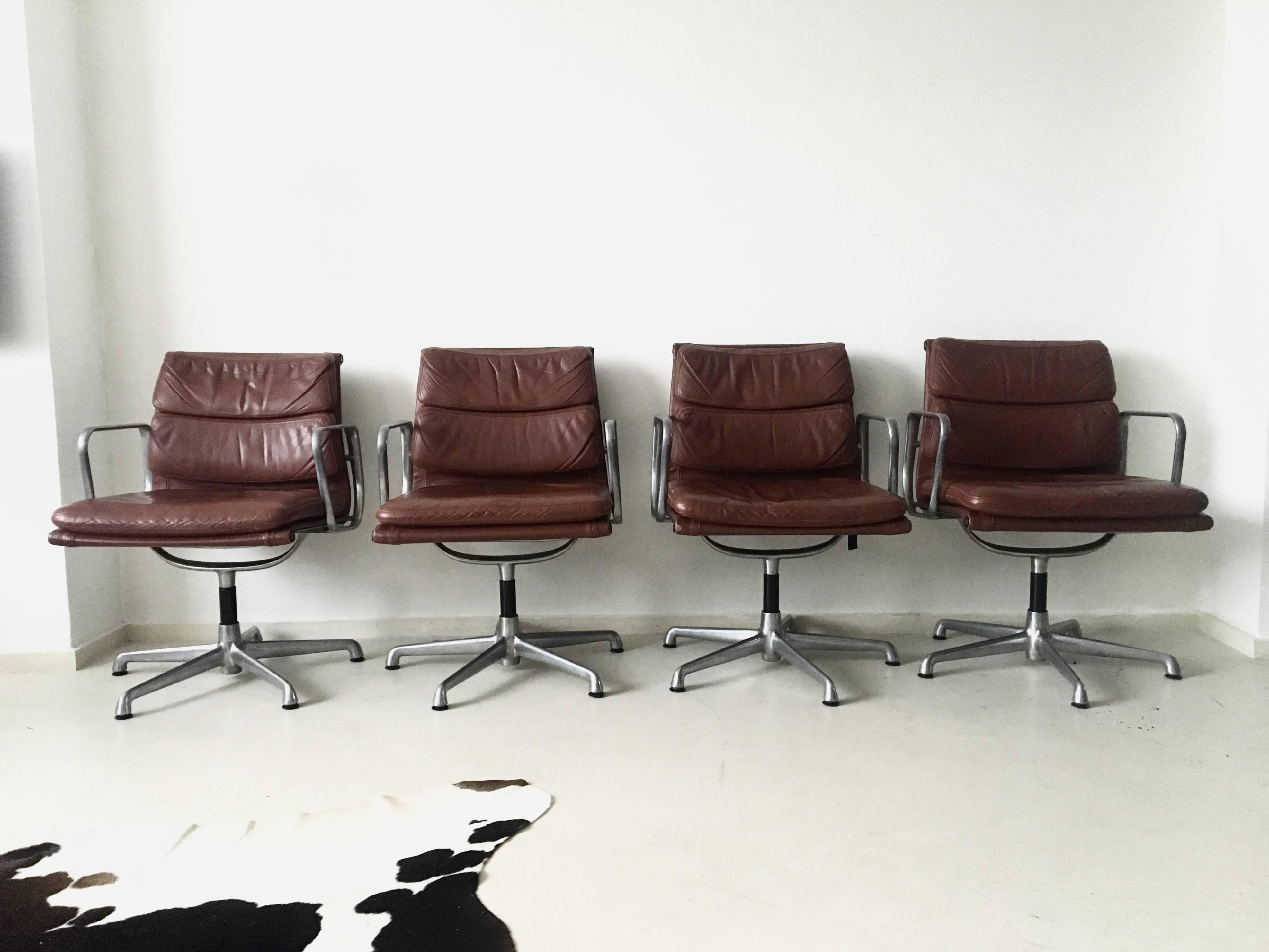 icf eames office chair