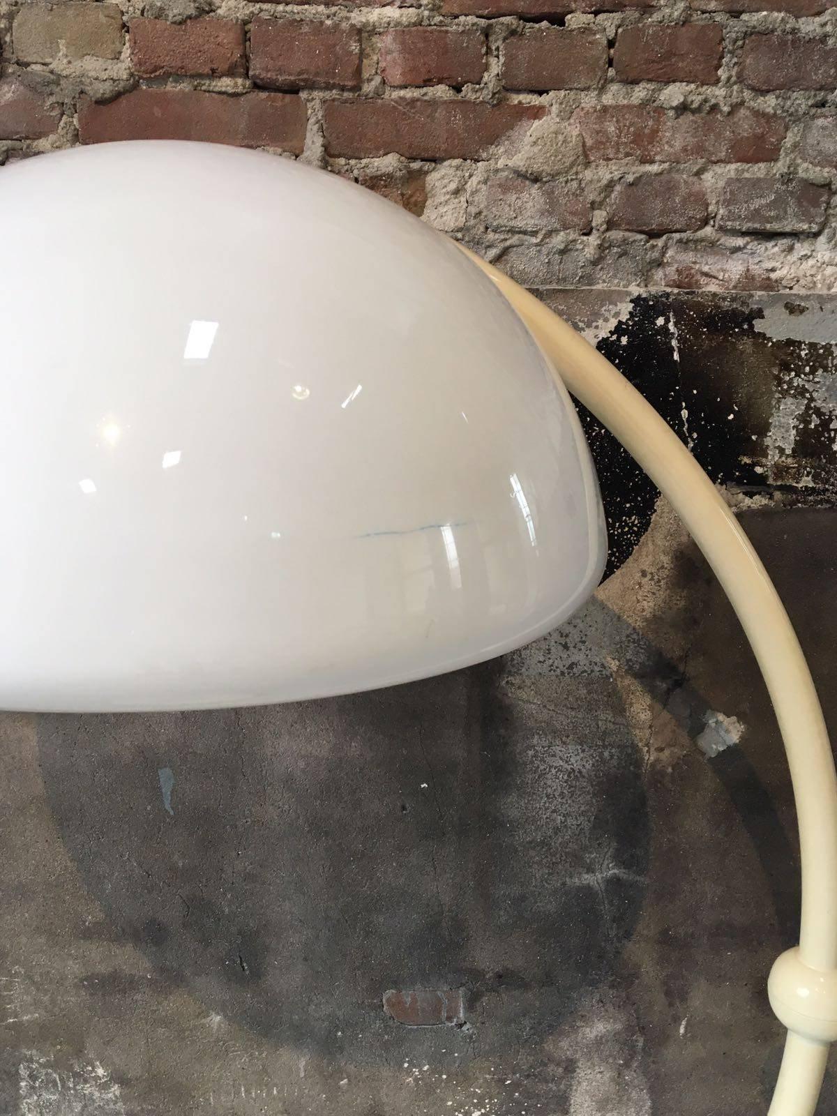 Elio Martinelli Serpente Floor Lamp for Martinelli Luce, Italy In Good Condition In Schagen, NL