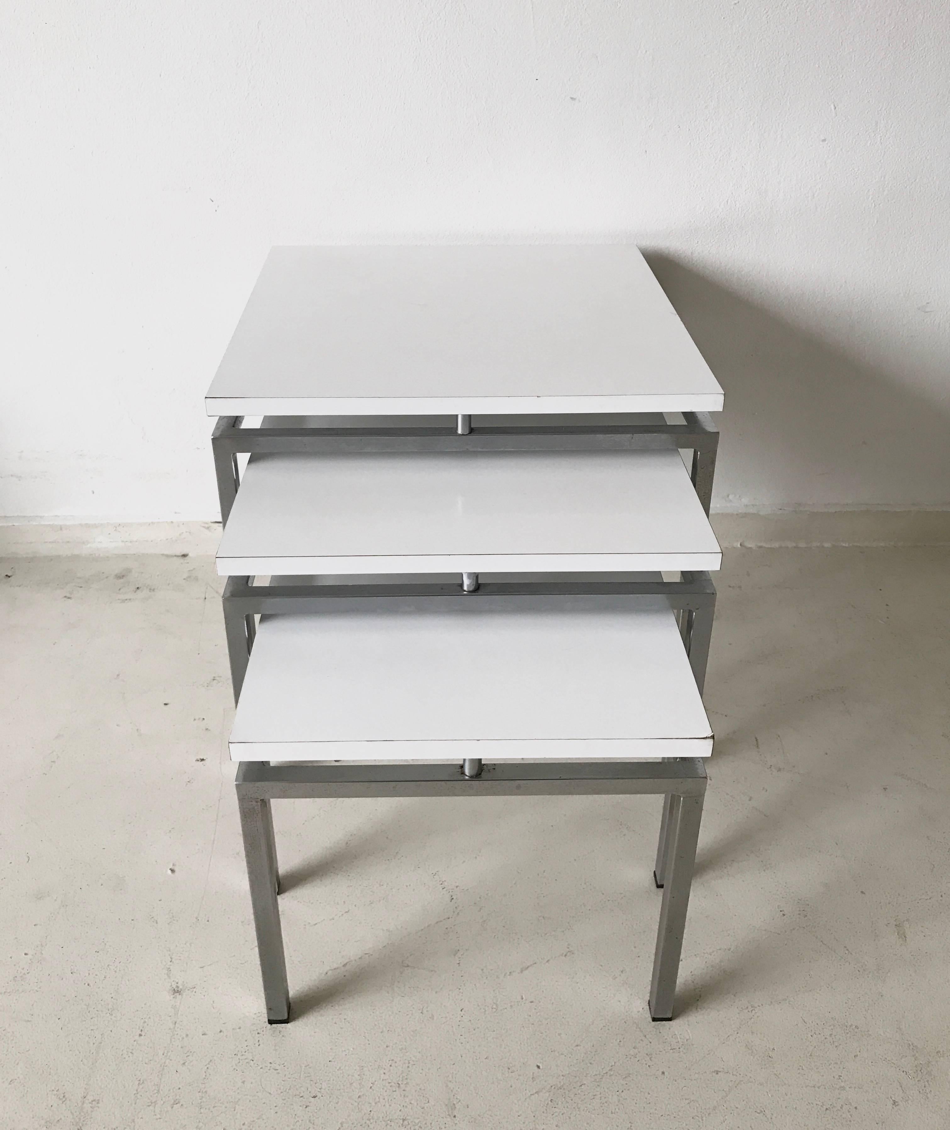 Dutch White Mid-Century Modern Nesting Tables, Modernist Design, 1960s For Sale