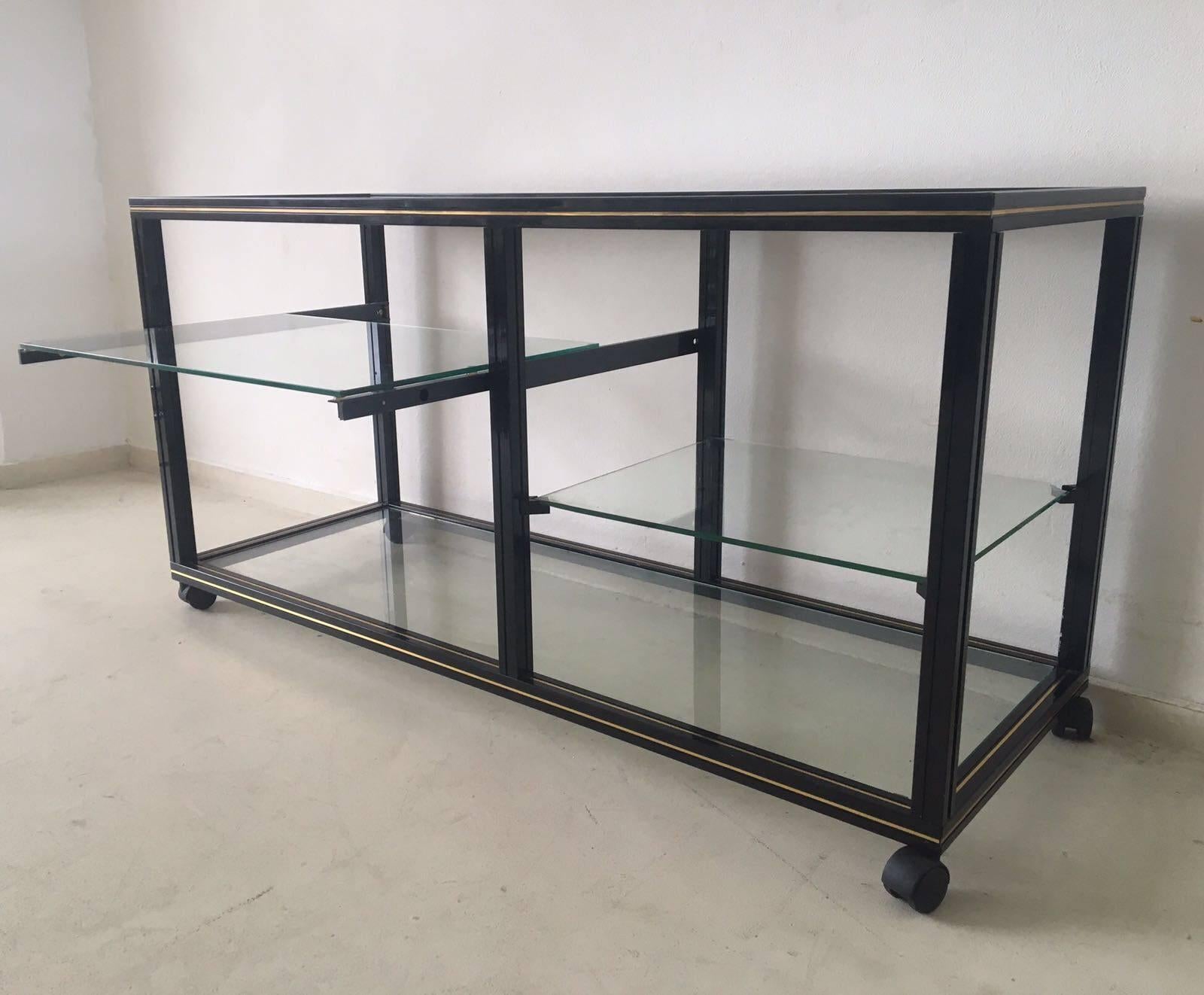 Mid-Century Modern Tv Table with Extendable Glass Sheet by Pierre Vandel, 1970s In Good Condition In Schagen, NL