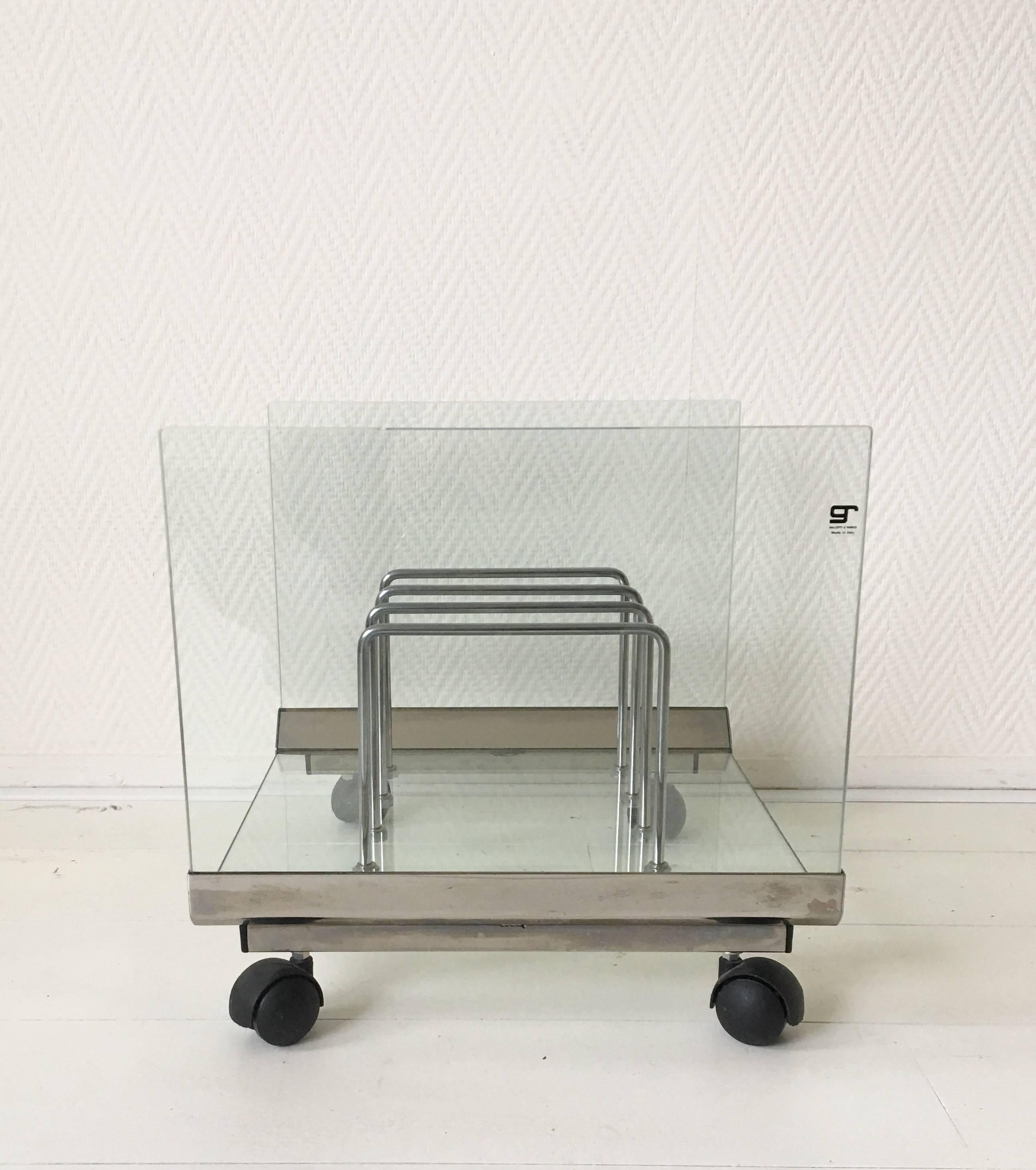 Rare Italian Glass Magazine Holder or Record Rack by Galotti and Radice, 1970s In Excellent Condition In Schagen, NL