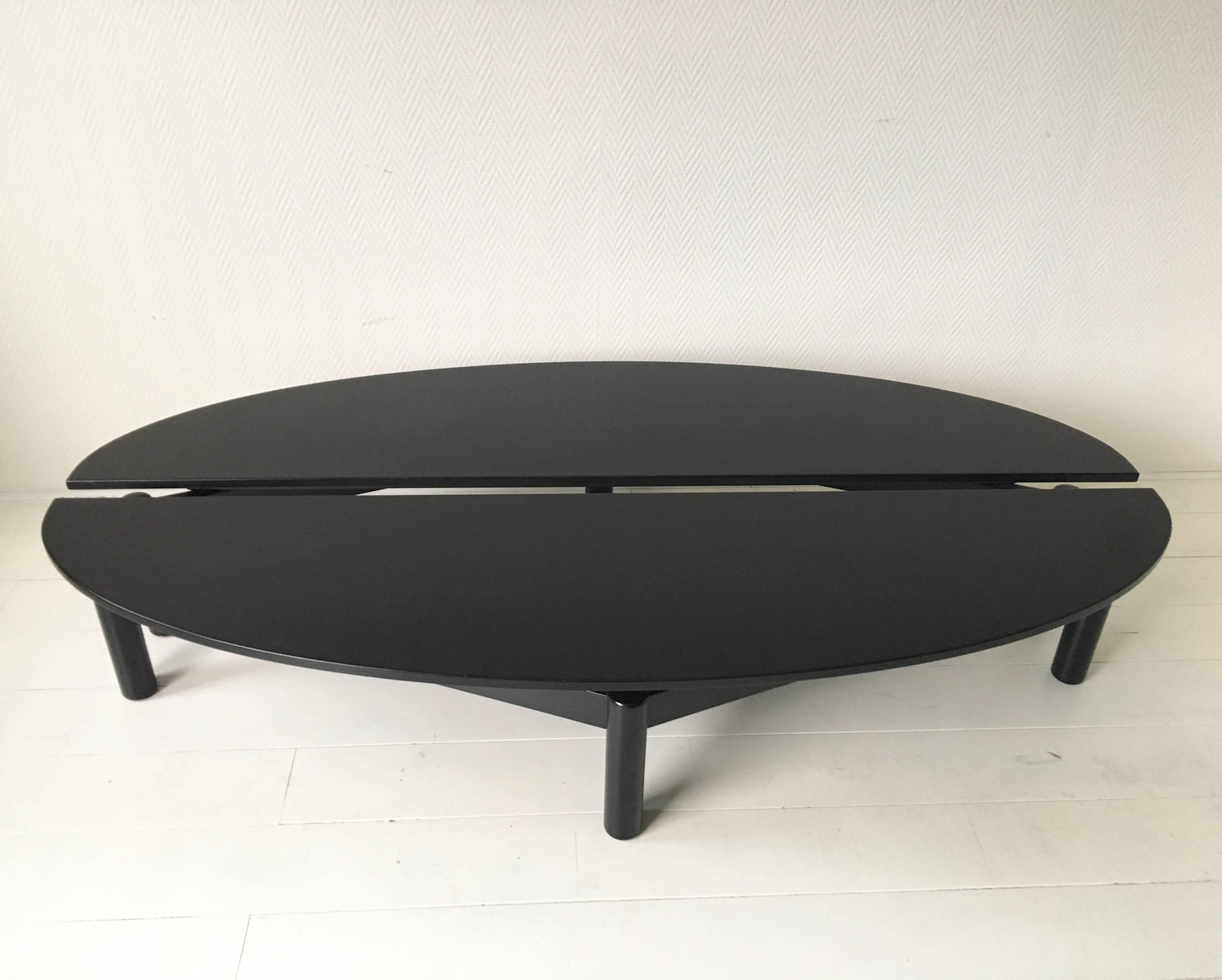 Black Coffee Table, Console Table, Model Sinbad, by Vico Magistretti for Cassina In Excellent Condition In Schagen, NL
