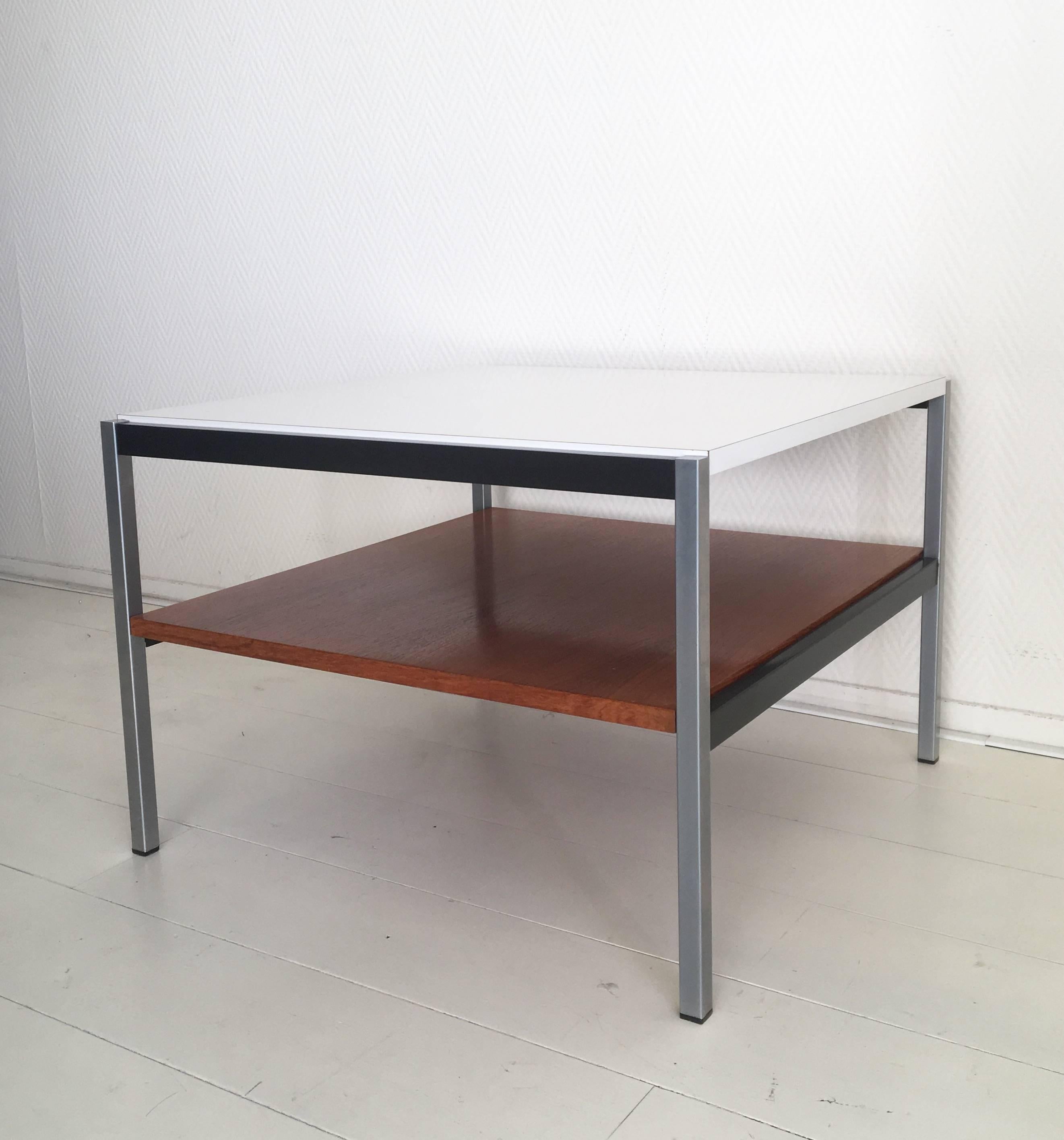 Minimalist Coffee Table by Coen de Vries for Gispen, 1960s In Excellent Condition In Schagen, NL