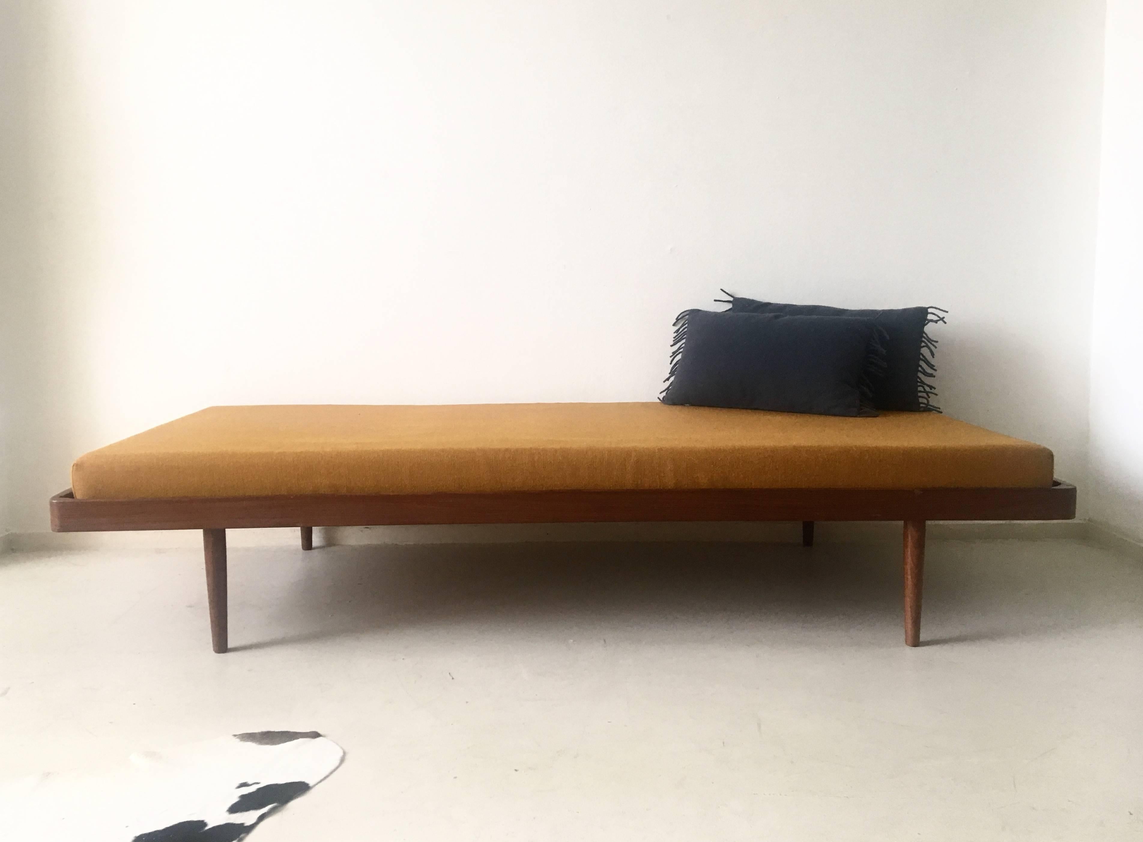 mid century daybed frame