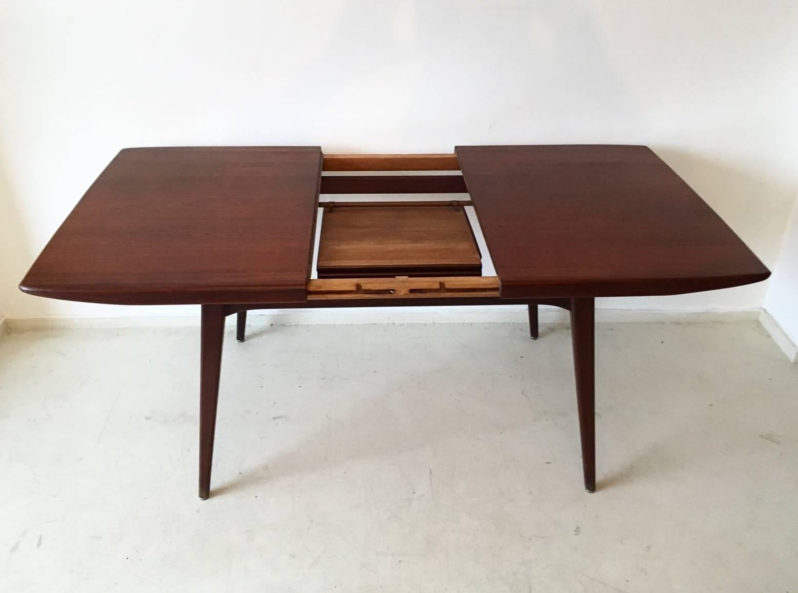Extendable dining table by Louis van Teeffelen for Webe, 1960s In Good Condition In Schagen, NL