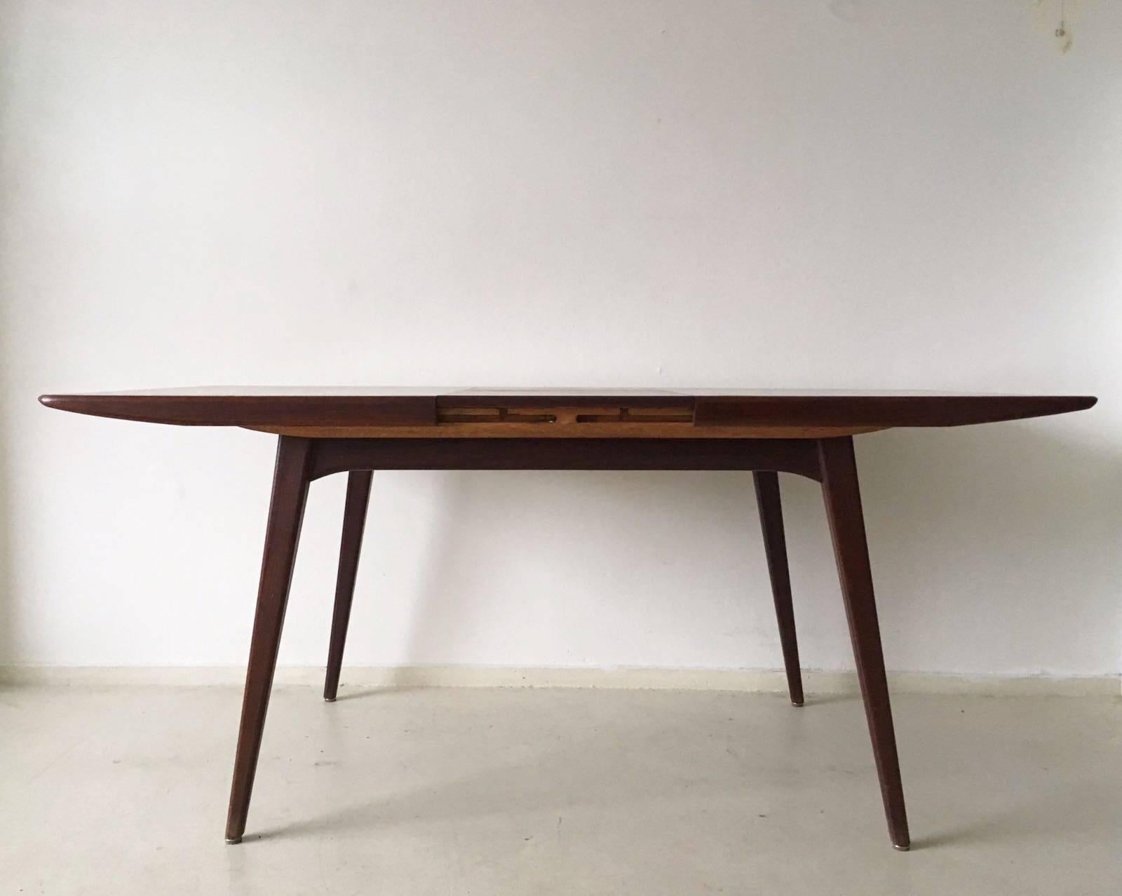 Mid-20th Century Extendable dining table by Louis van Teeffelen for Webe, 1960s