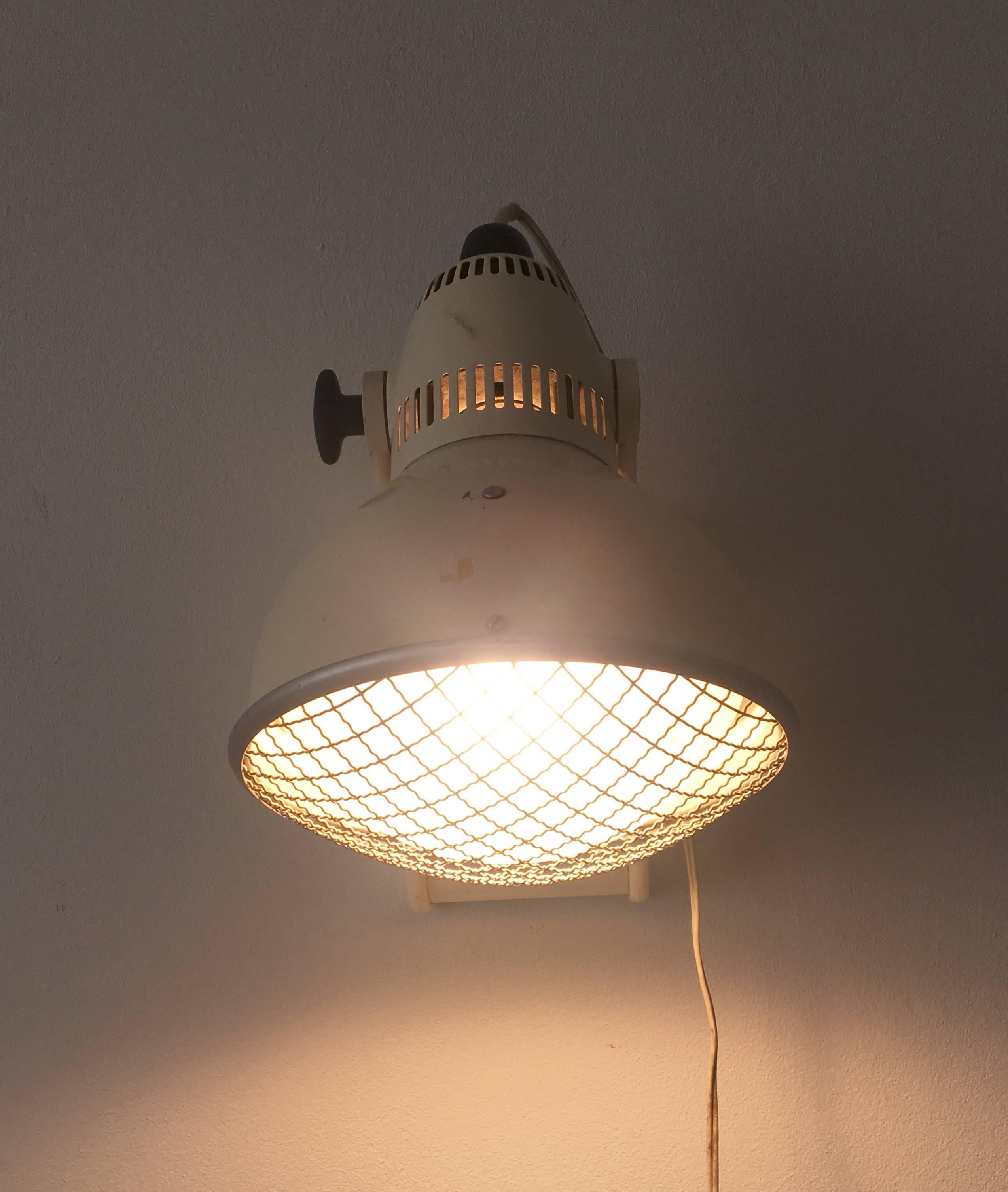 20ième siècle Lampe médicale industrielle de Philips, années 1960 en vente