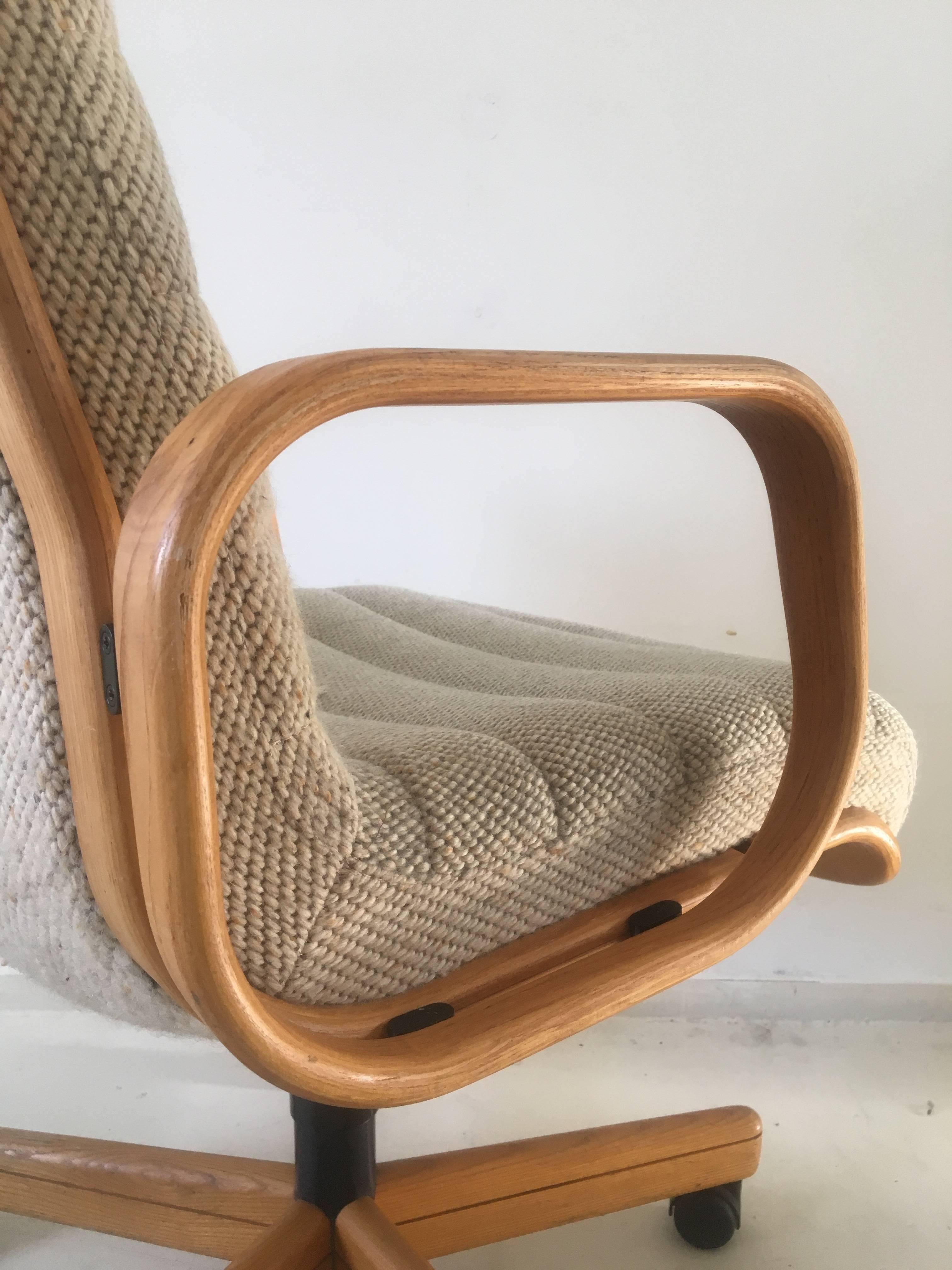 Executive Natural Desk Chair de Martin Stoll pour Giroflex:: 1970 Bon état à Schagen, NL