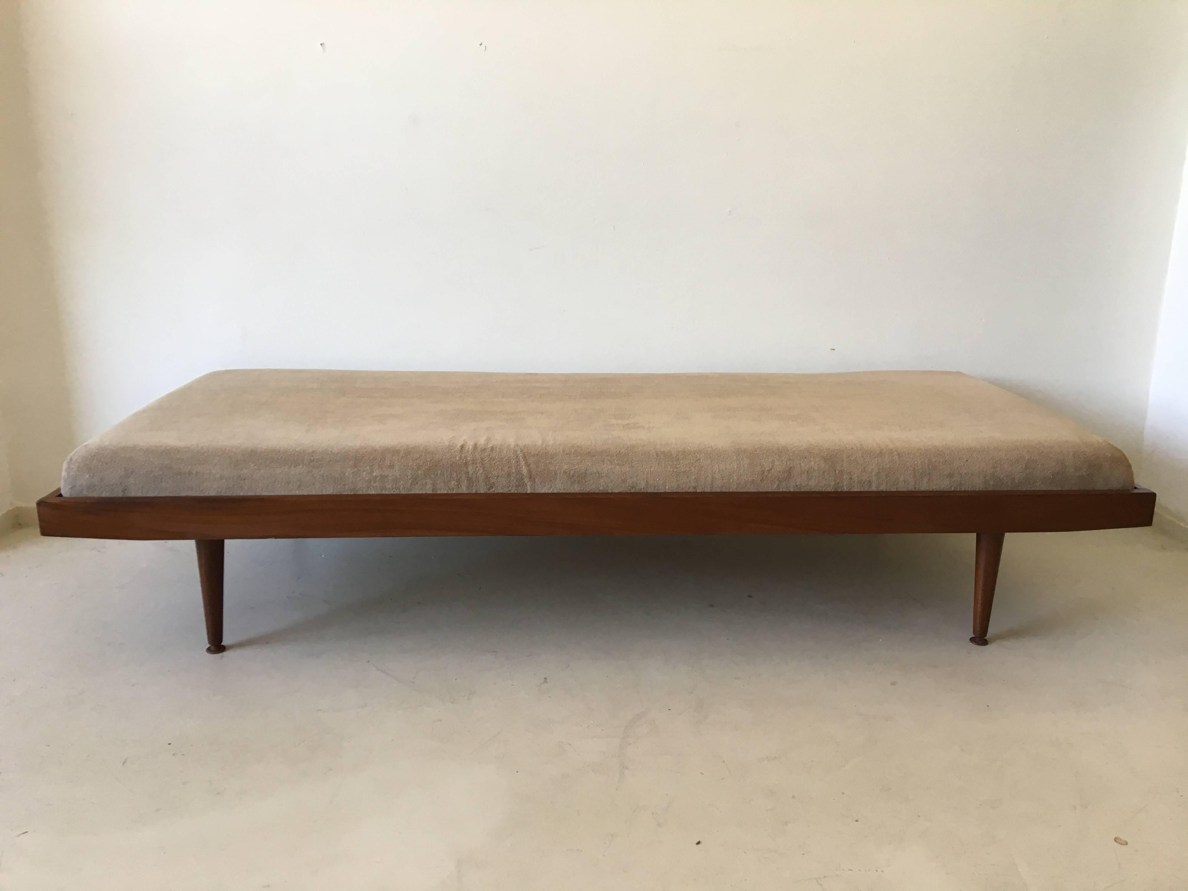 teak day bed