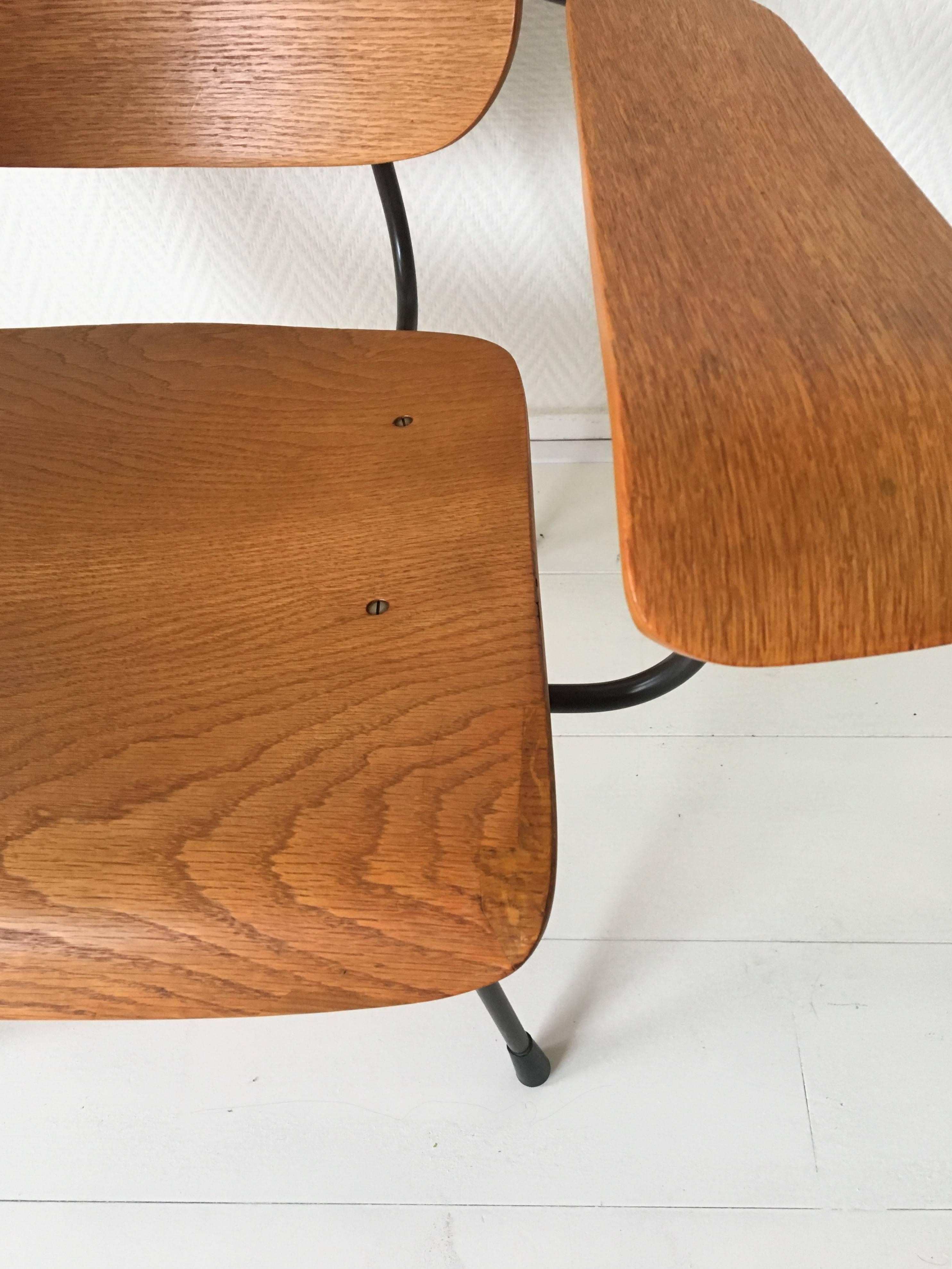 Minimalist Dutch Design Pilastro Easy Chair Model 8000 by Tjerk Reijenga, 1960s For Sale 3