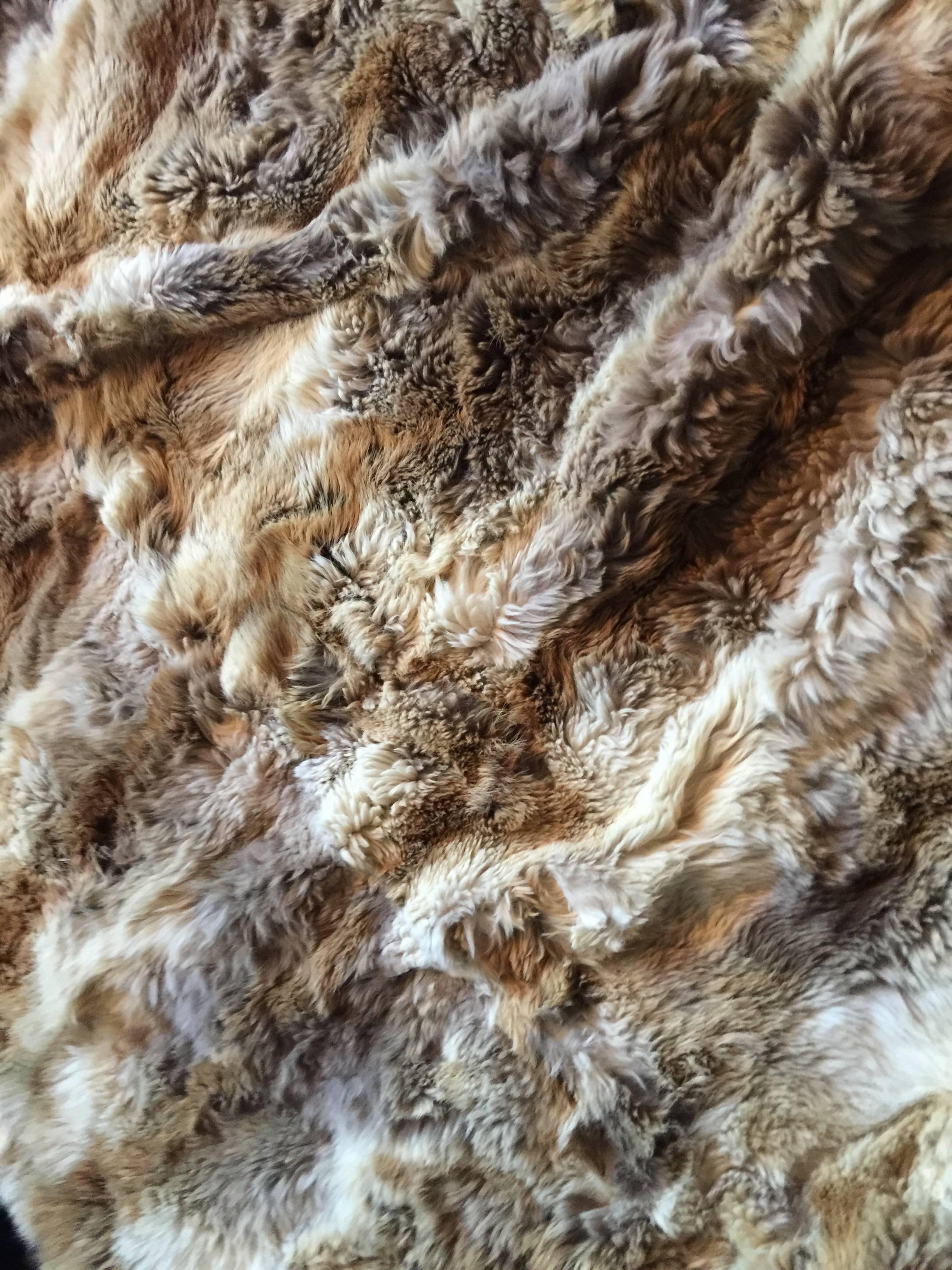 Natural Fox Throw Blanket custom size with corduroy seams and silk lining In Fair Condition In Jersey City, NJ