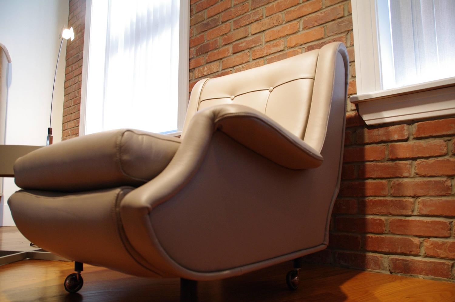 Marco Zanuso 'Regent' Lounge Chair, Arflex, Fully Restored Italian