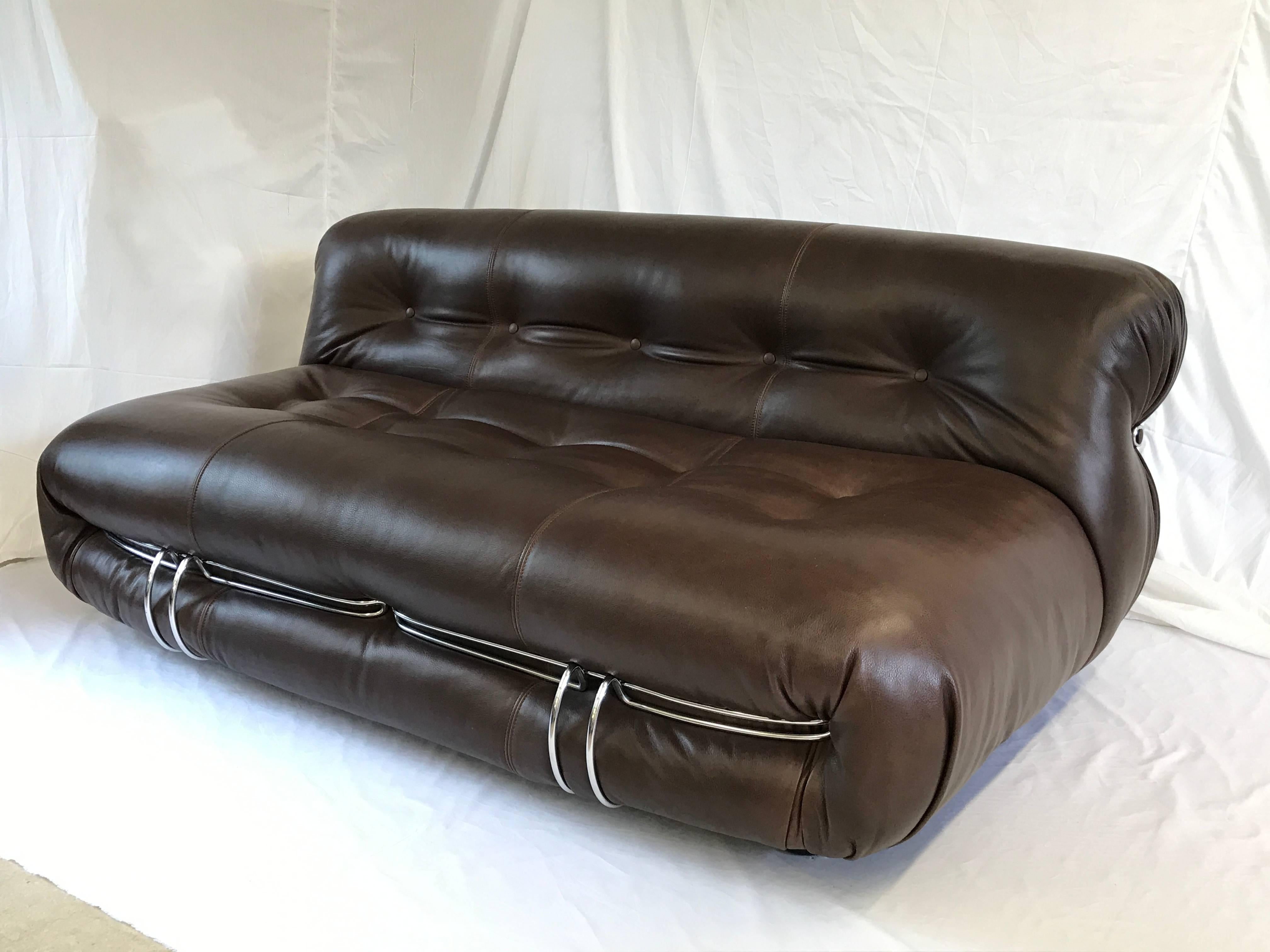 Soriana Sofa and 2 Armchairs COMPLETELY RESTORED, 1970, designed by Tobia Scarpa and manufactured by Cassina. 

LISTING INCLUDES:
1 sofa 67 inches long approx; with two front metal clamps
2 lounge chairs (armless) 

FULLY Restored with a brand new