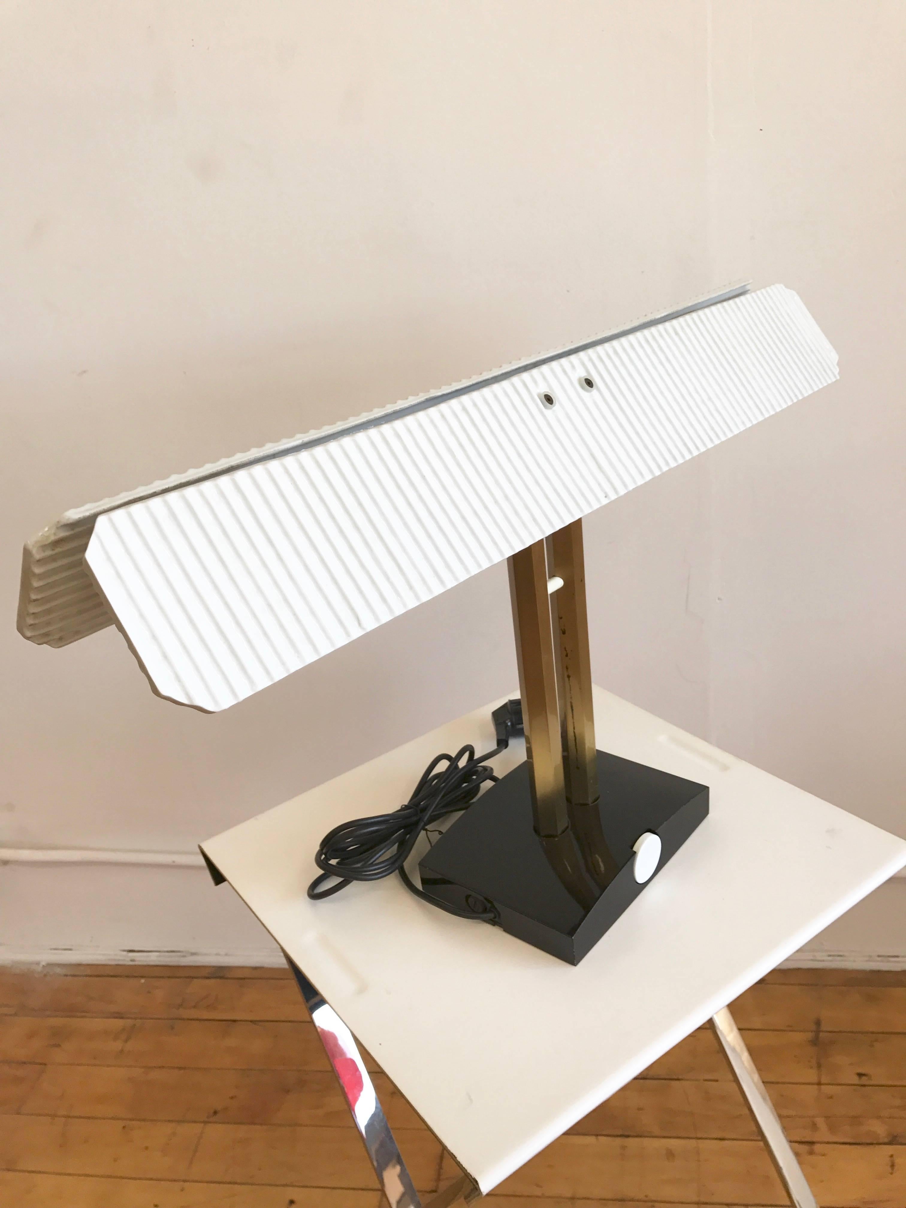 Rare Capalonga Table Lamp by Afra & Tobia Scarpa, Flos, 1982 In Good Condition In Jersey City, NJ