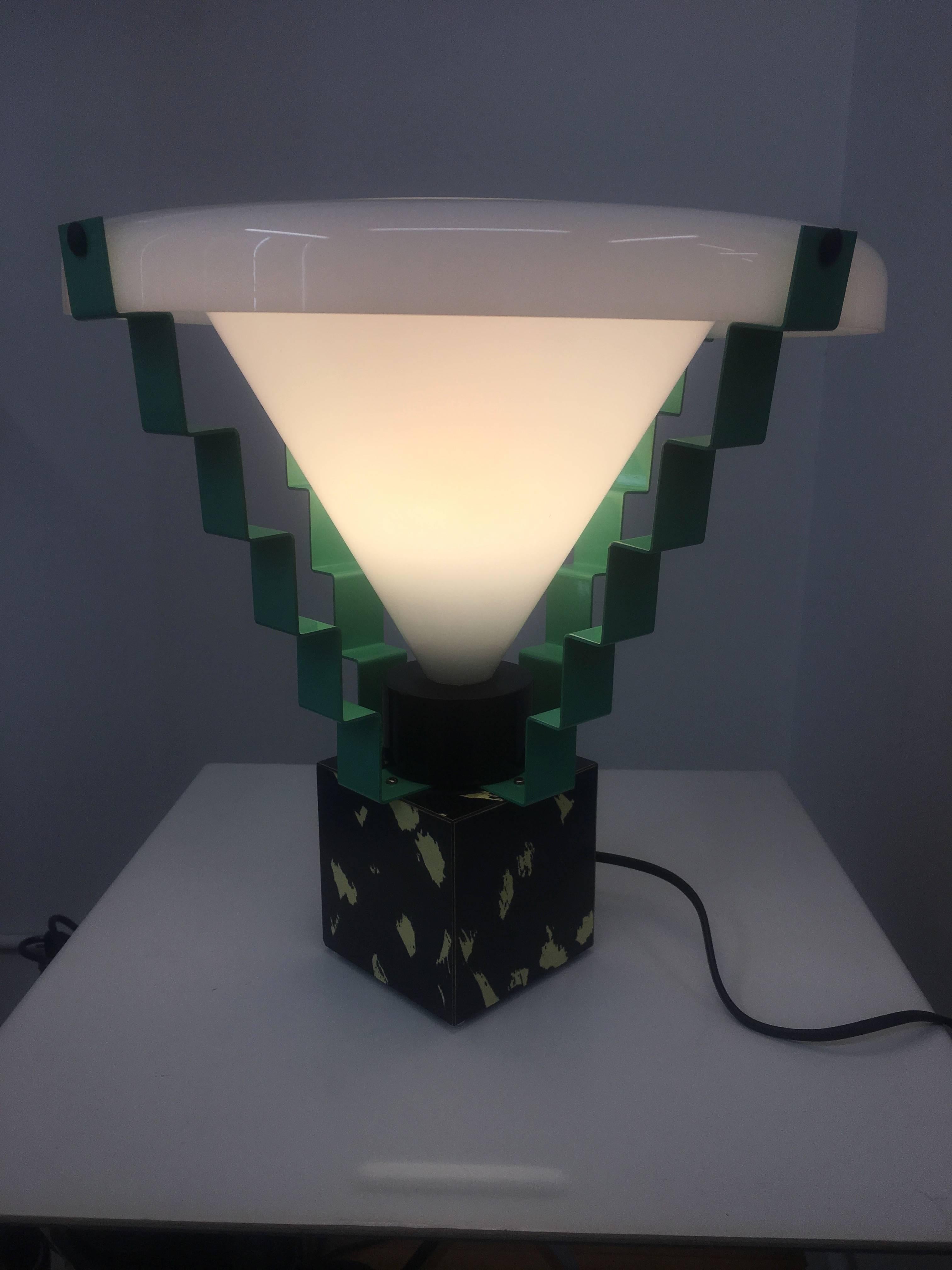 Rare table lamp designed by George Sowden and part of the 