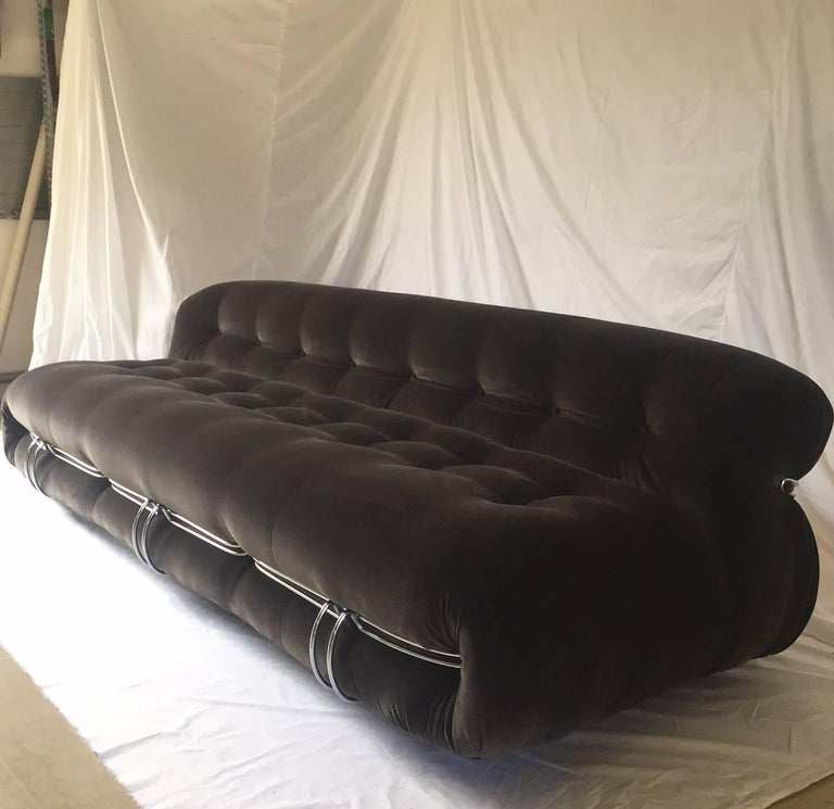 Newly Upholstered Soriana Sofa by Afra & Tobia Scarpa for Cassina, 1970  In Good Condition In Jersey City, NJ