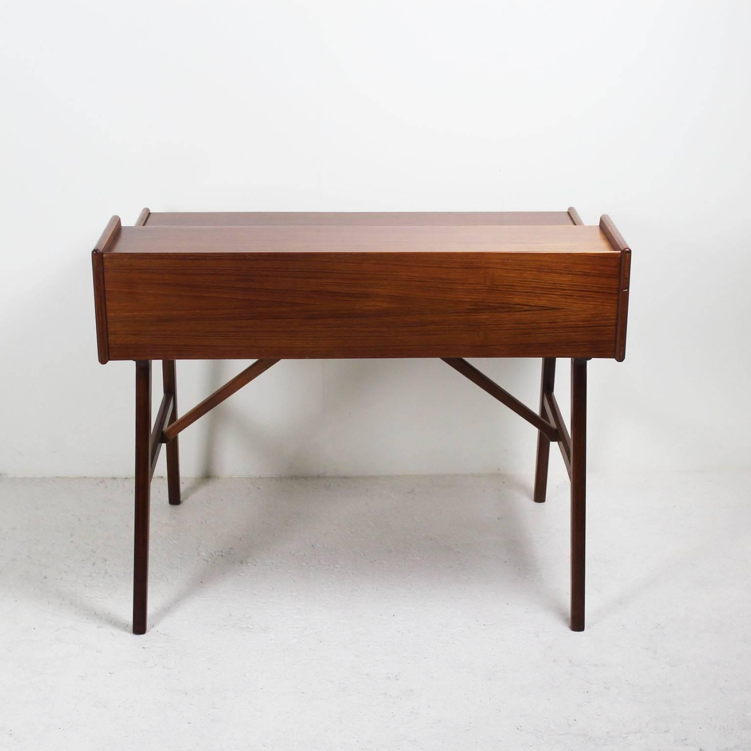 Desk by Arne Wahl Iversen, 1960 For Sale 2