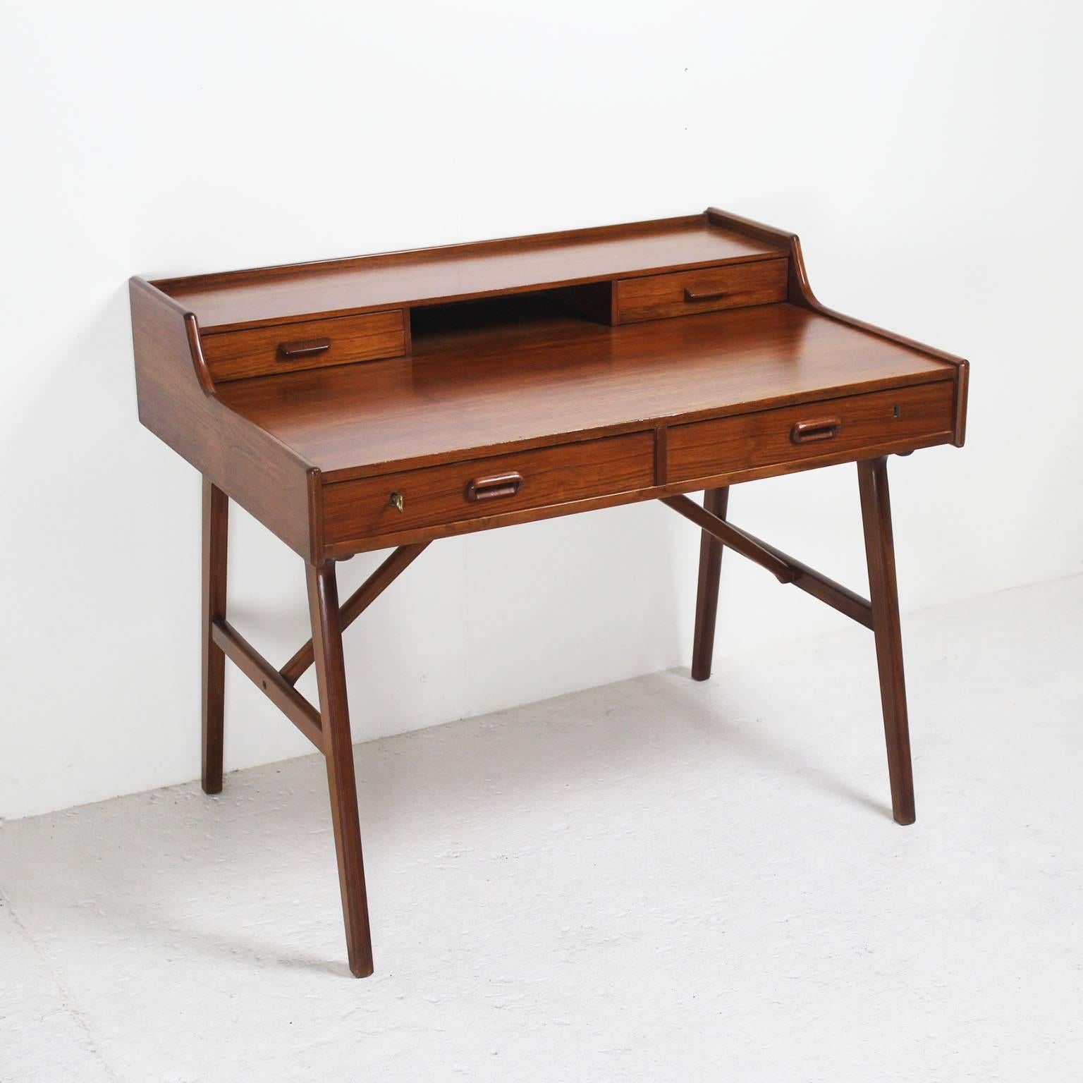 Desk by Arne Wahl Iversen, 1960 For Sale 3