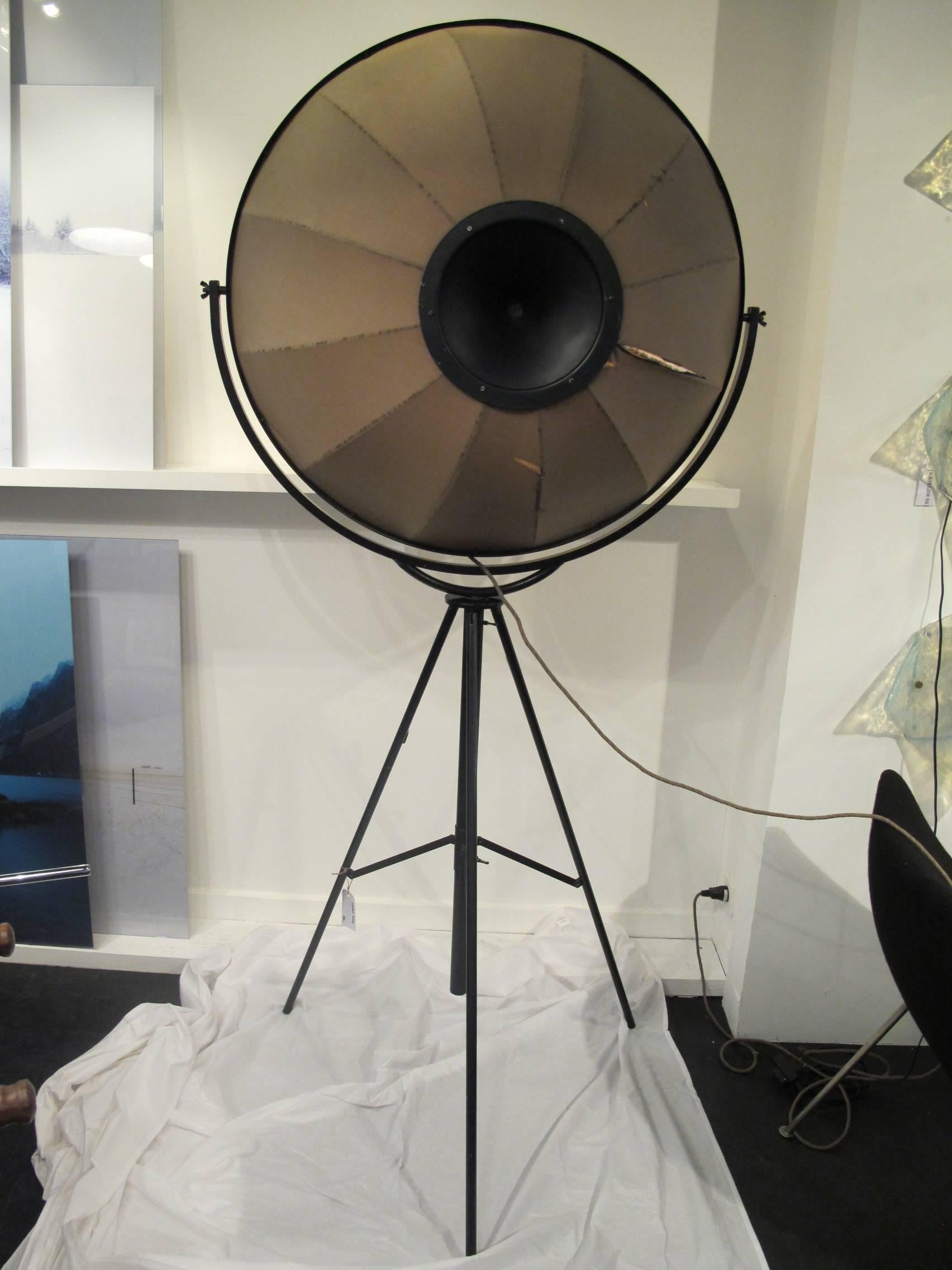 Vintage Italian Photographer's Floor Lamp by Fortuny In Good Condition In Megeve, FR