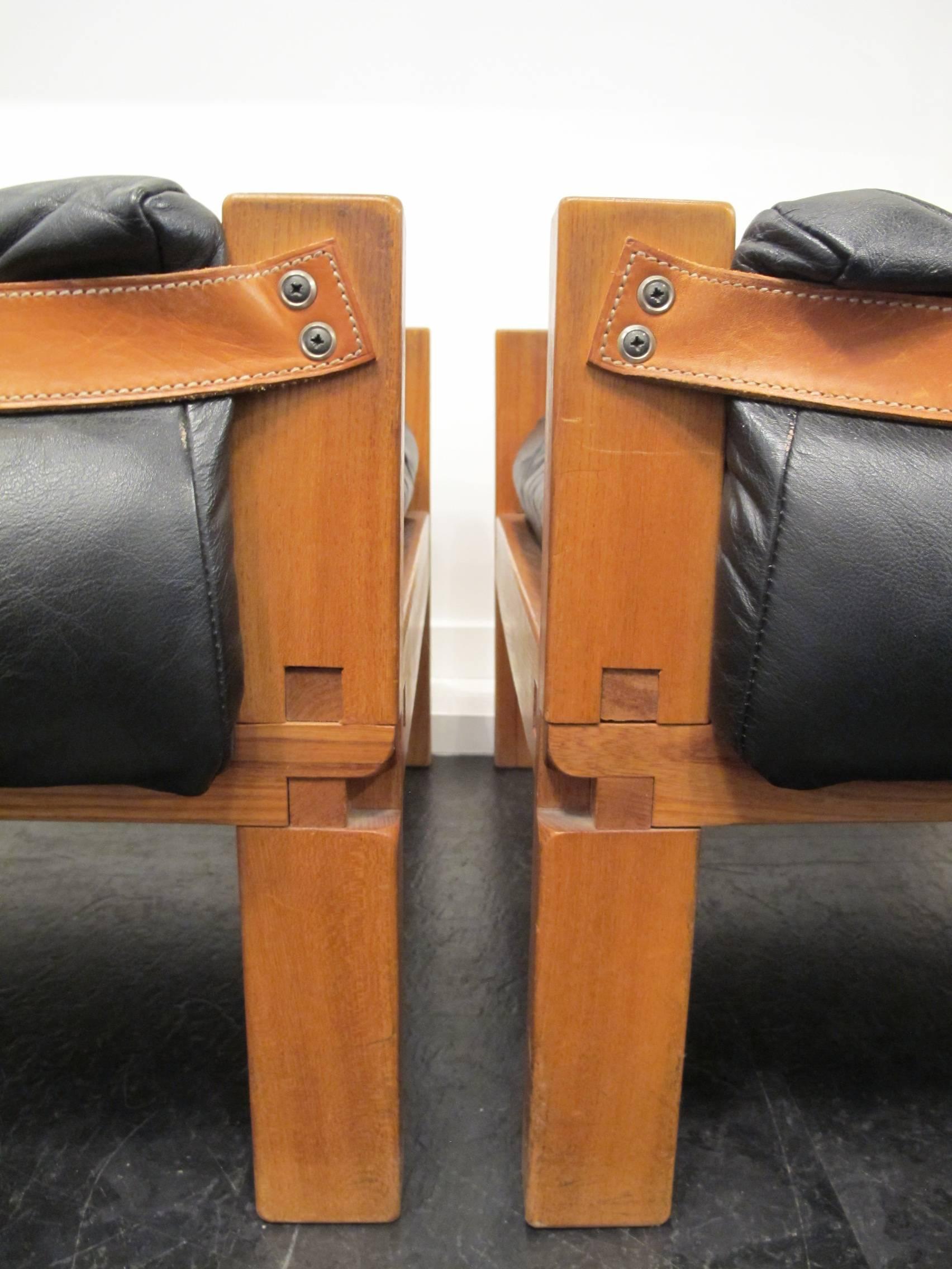Pair of 1960s Armchairs by Pierre Chapo In Good Condition In Megeve, FR