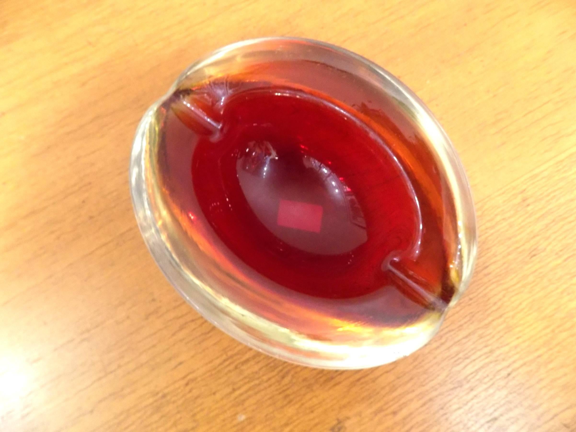 Italian Murano Ashtray Late 20th Century In Excellent Condition For Sale In Megeve, FR