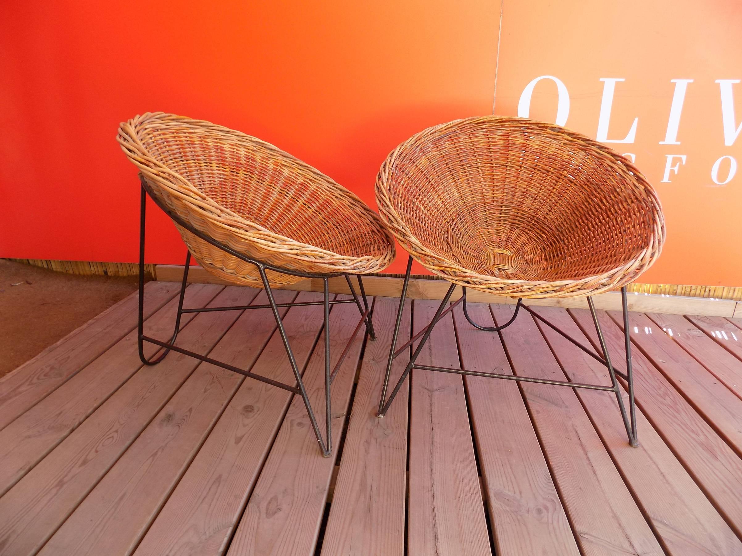 Mid-Century Modern Pair of Wicker Armchair in the Taste of Janine Abraham For Sale