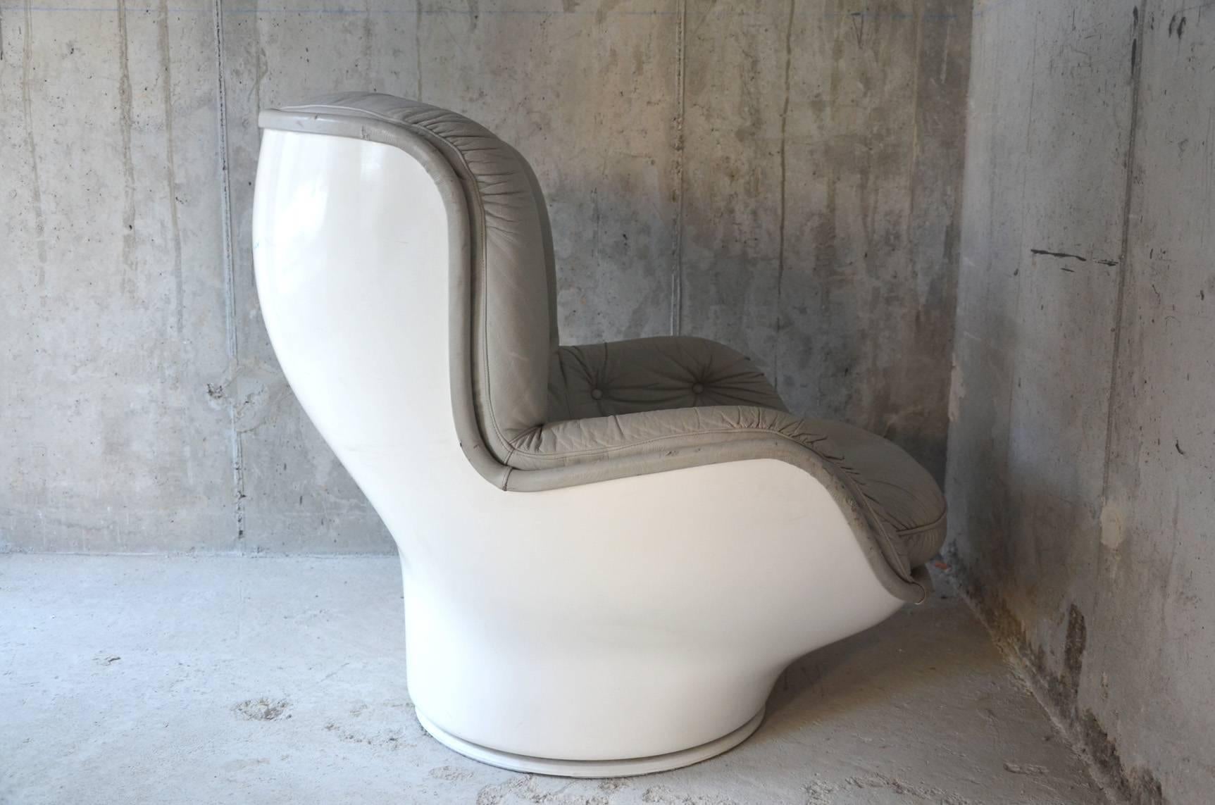 Mid-Century Modern Original Airborn 1960s Michel Cadestin Yoga Chair and Ottoman