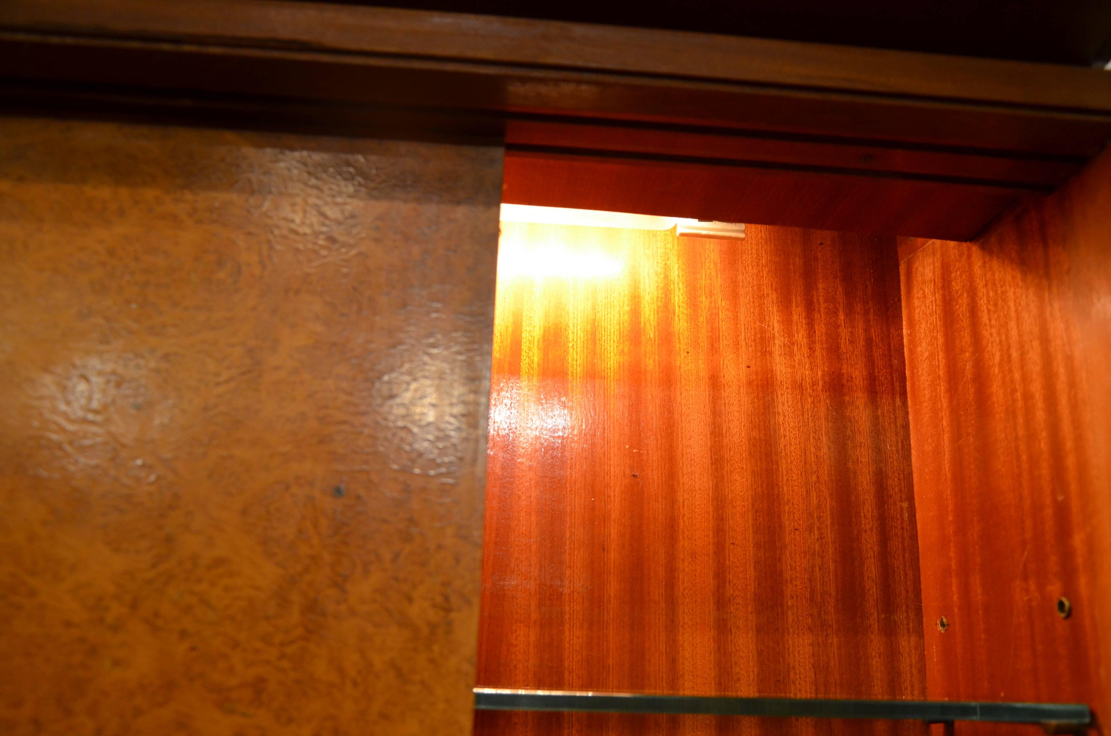 Beautiful 1960 Italian Bar Furniture Sliding Door with Lighting In Good Condition In Megeve, FR