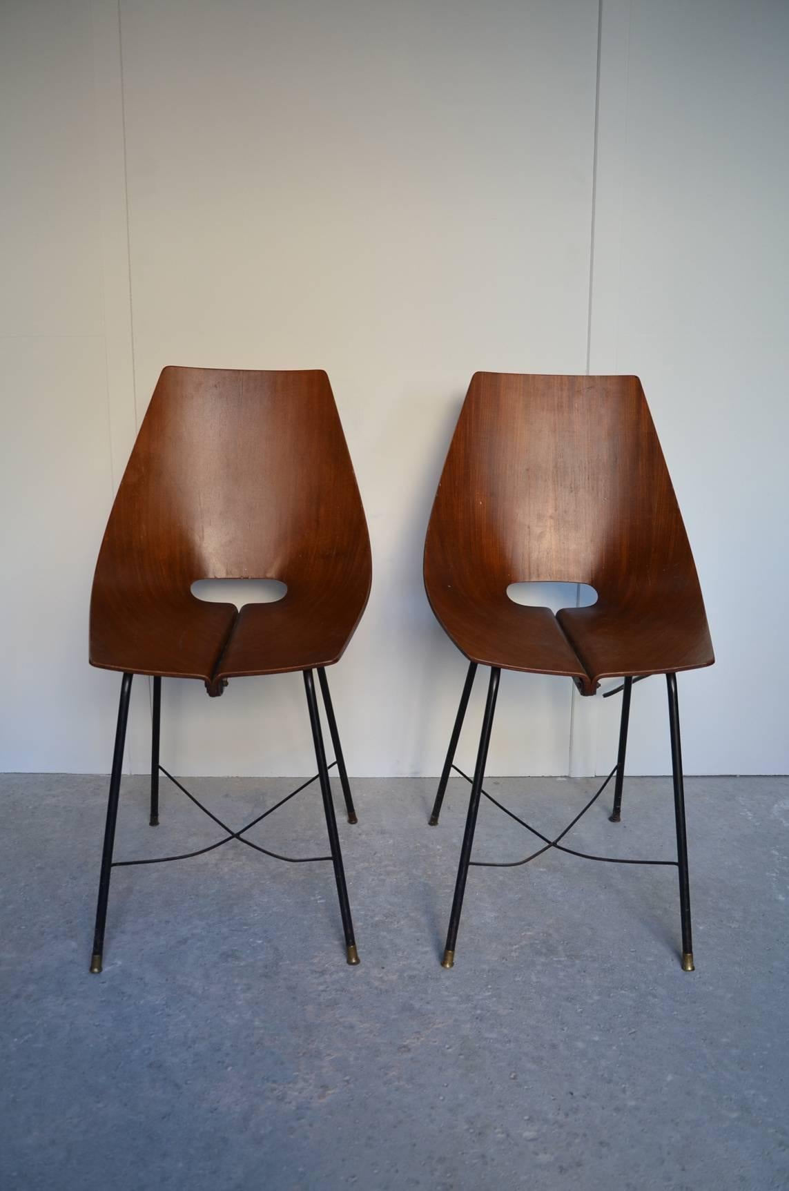 Beautiful set of two Italian chairs designed by Carlo Ratti, circa 1960.