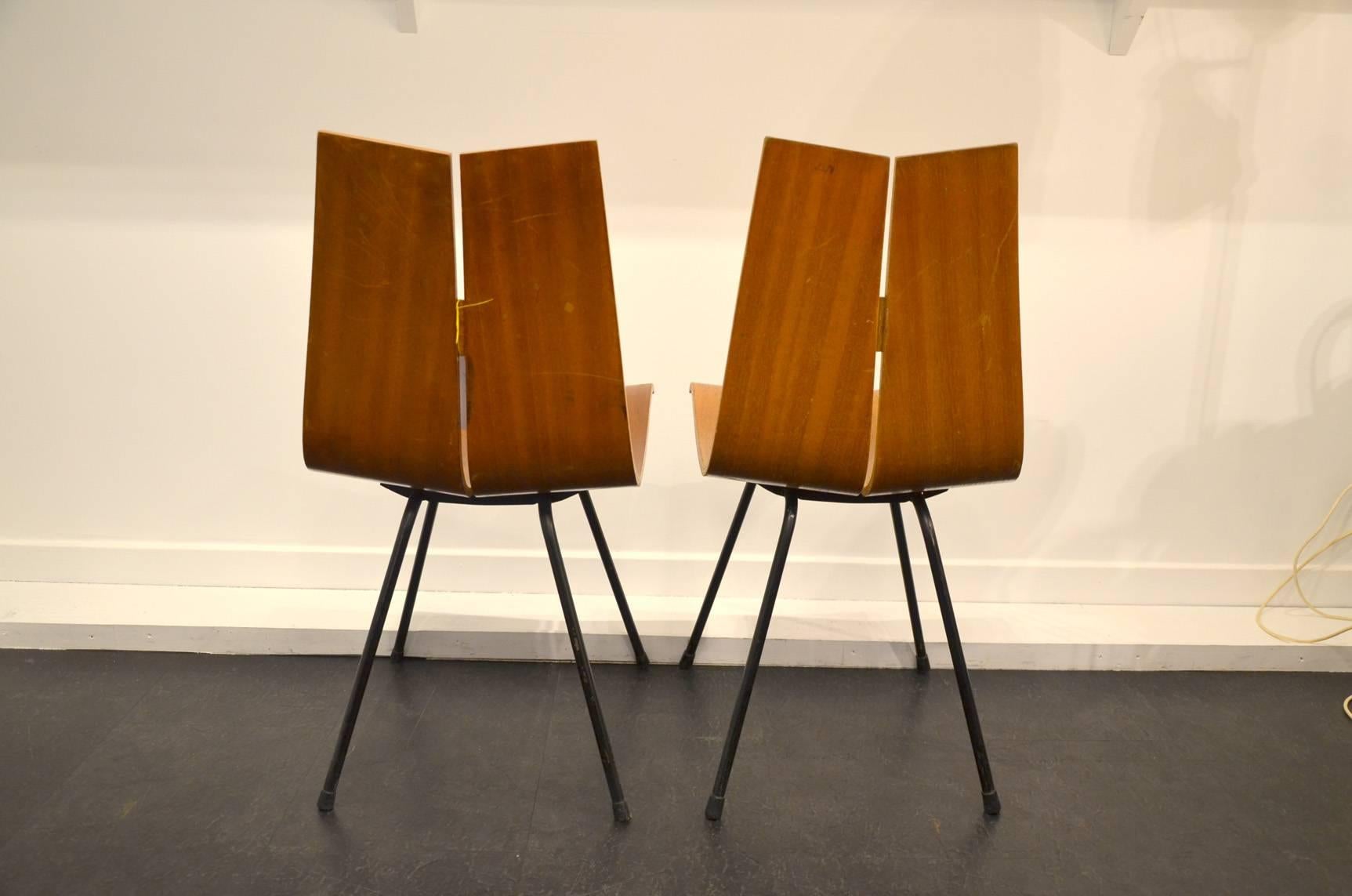 Mid-Century Modern Beautiful Pair of Two Hans Bellman Chairs, circa 1950 For Sale