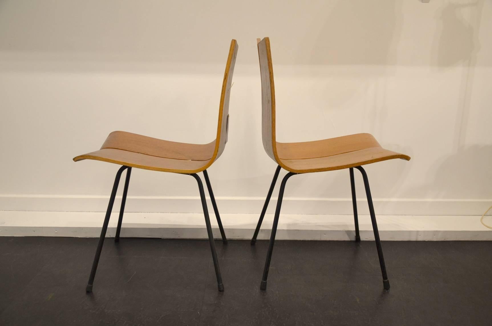 Italian Beautiful Pair of Two Hans Bellman Chairs, circa 1950 For Sale