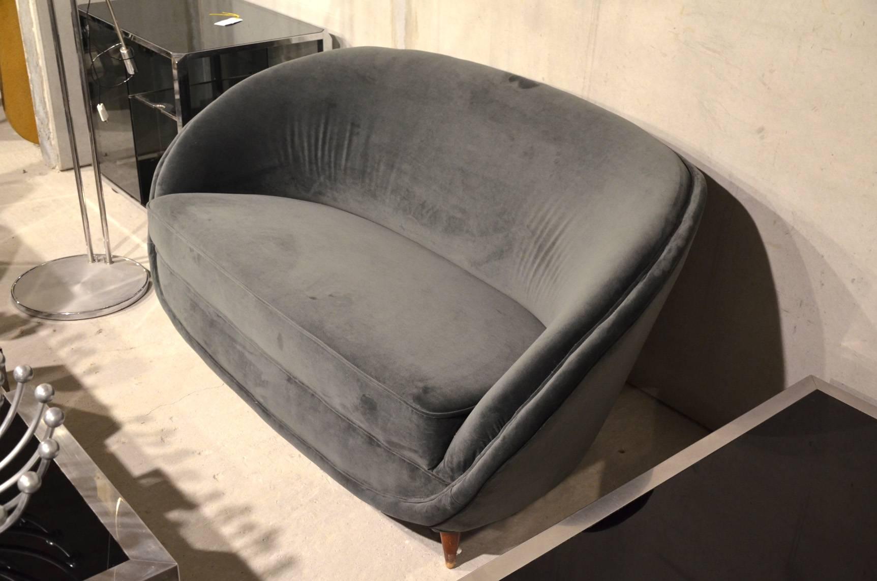 Mid-Century Modern Beautiful Italian Reupholstered Grey Velvet Sofa, circa 1960