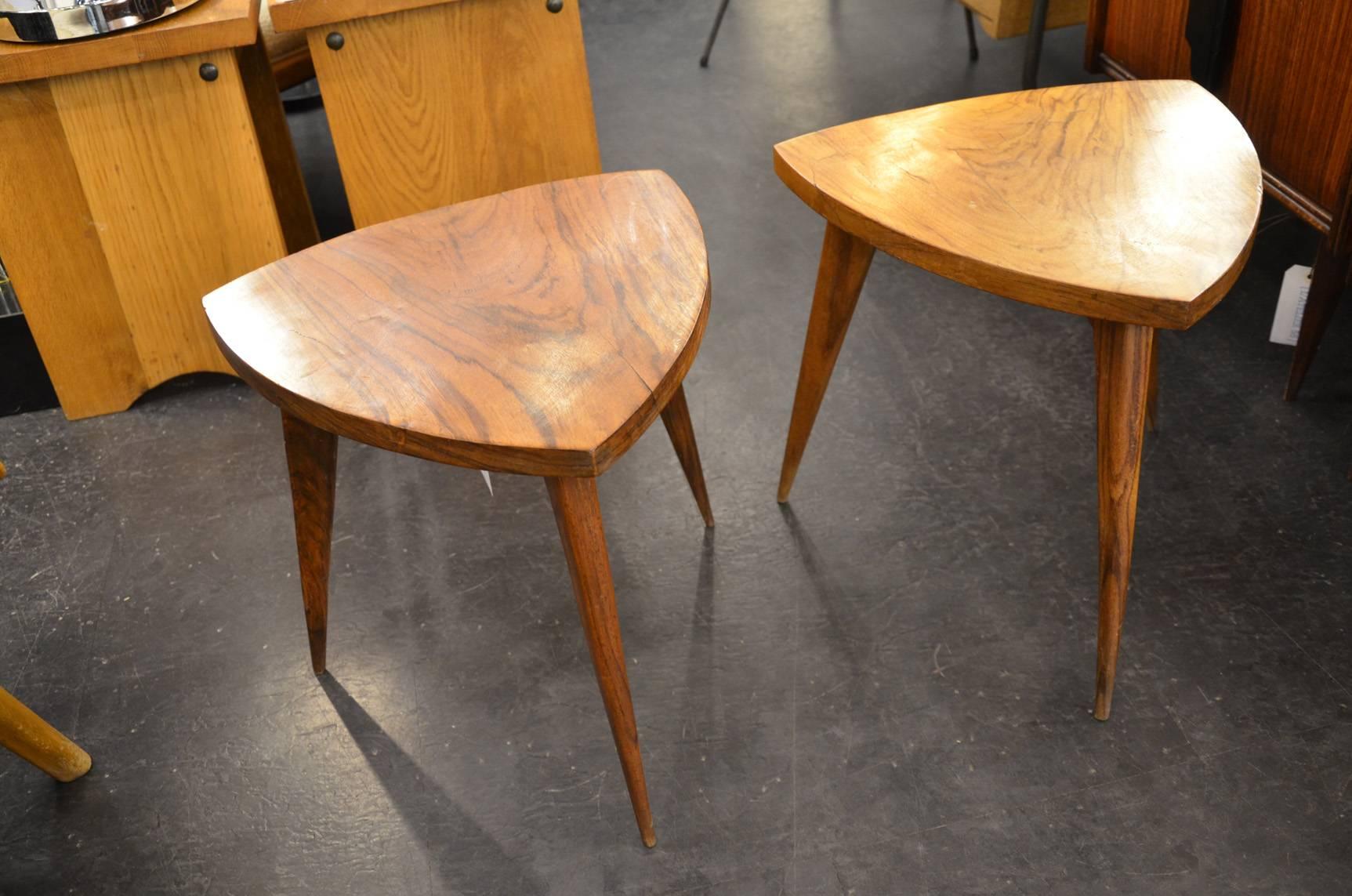 Mid-Century Modern Beautiful Pair of Italian End Tables in Rosewood, circa 1960 For Sale
