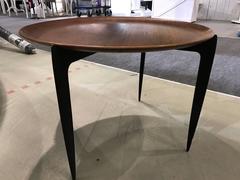 Beautiful Engholm & Willumsen for Fritz Hansen Round Table, circa 1950